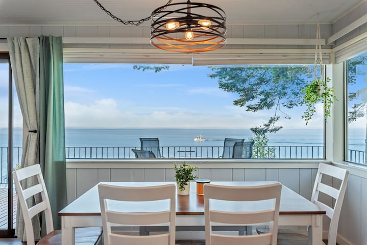 Listing in Oak Harbor