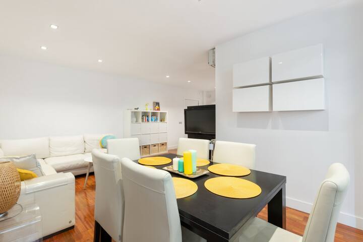 Spacious & Refurbished with Parking-3BD 2BT-Retiro gallery image 3