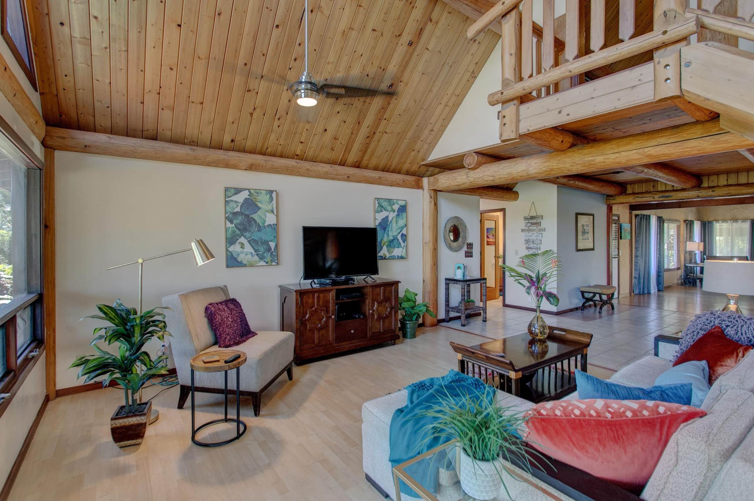 Home in Keaau · ★4.59 · 2 bedrooms · 4 beds · 2 shared baths - Image 2