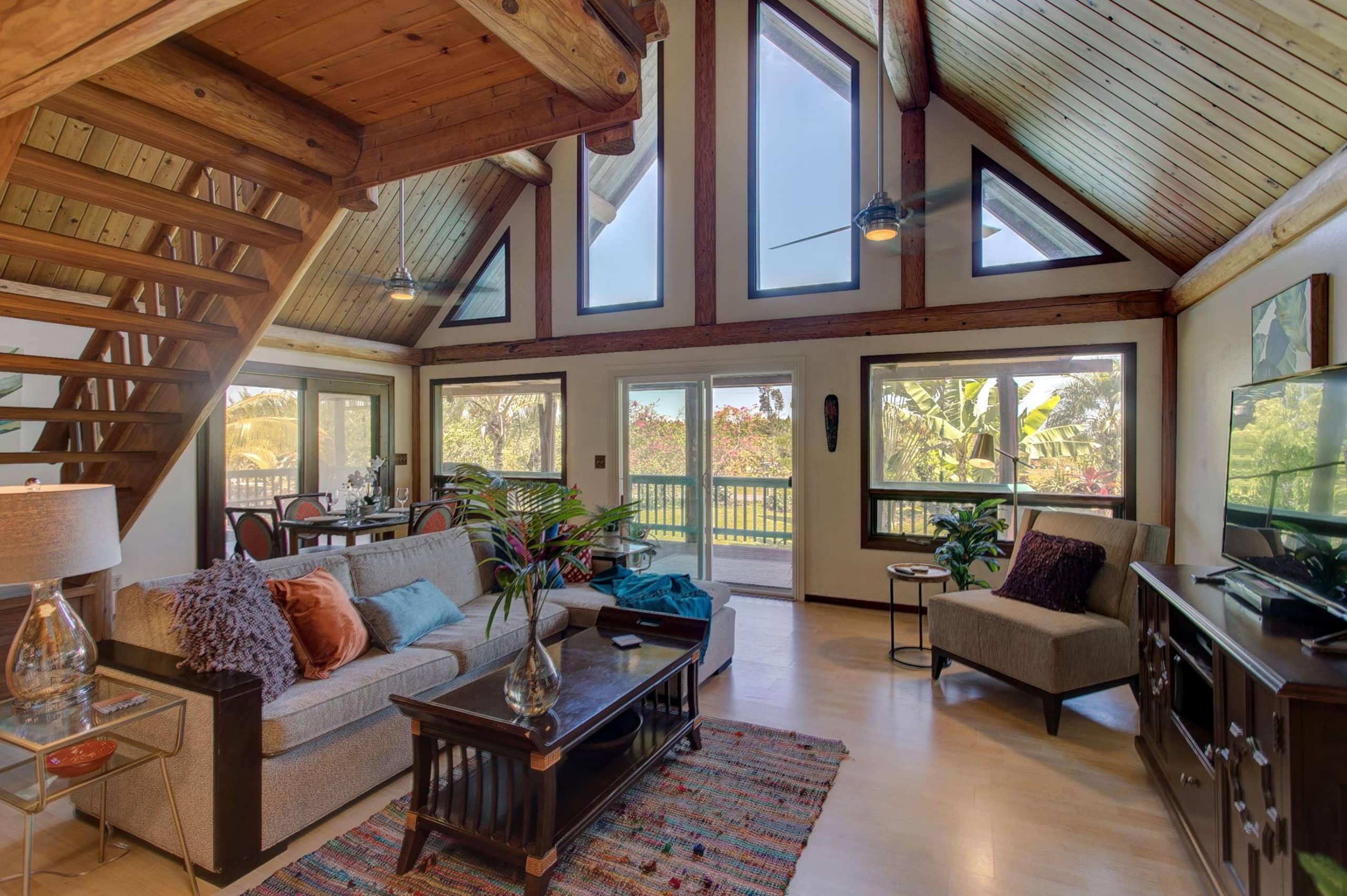 Home in Keaau · ★4.59 · 2 bedrooms · 4 beds · 2 shared baths - Image 3