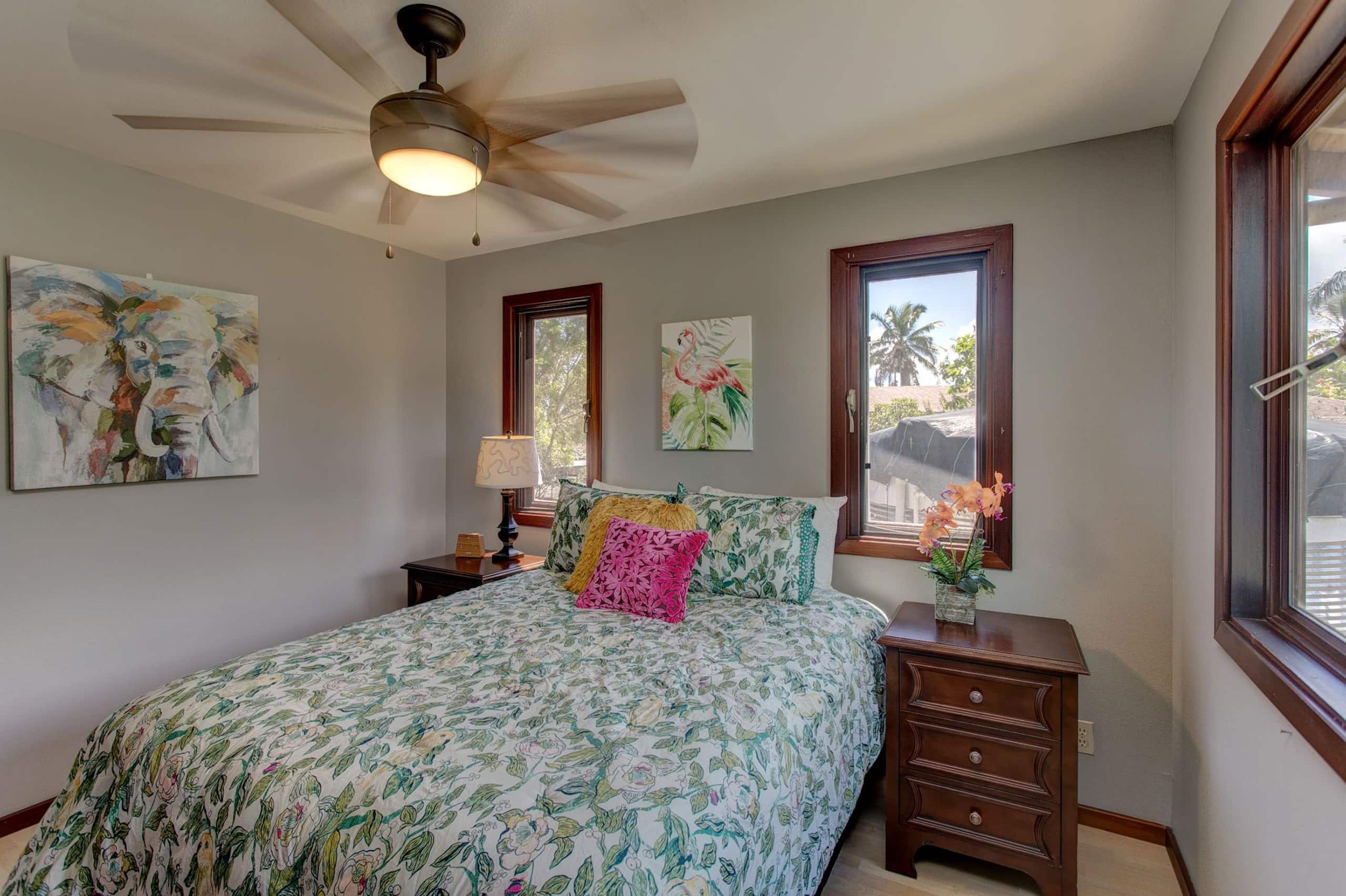 Home in Keaau · ★4.59 · 2 bedrooms · 4 beds · 2 shared baths - Image 16