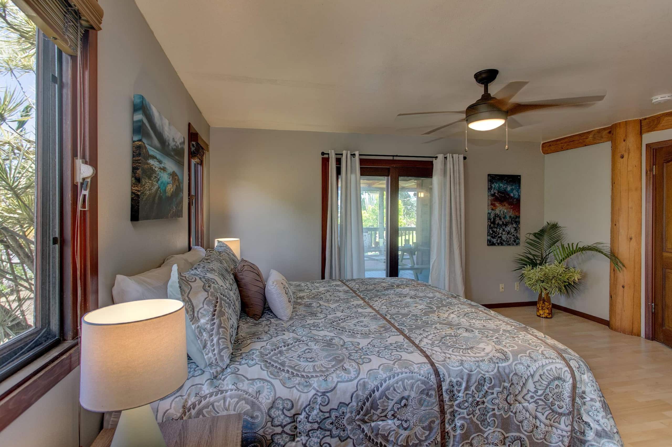 Home in Keaau · ★4.59 · 2 bedrooms · 4 beds · 2 shared baths - Image 11