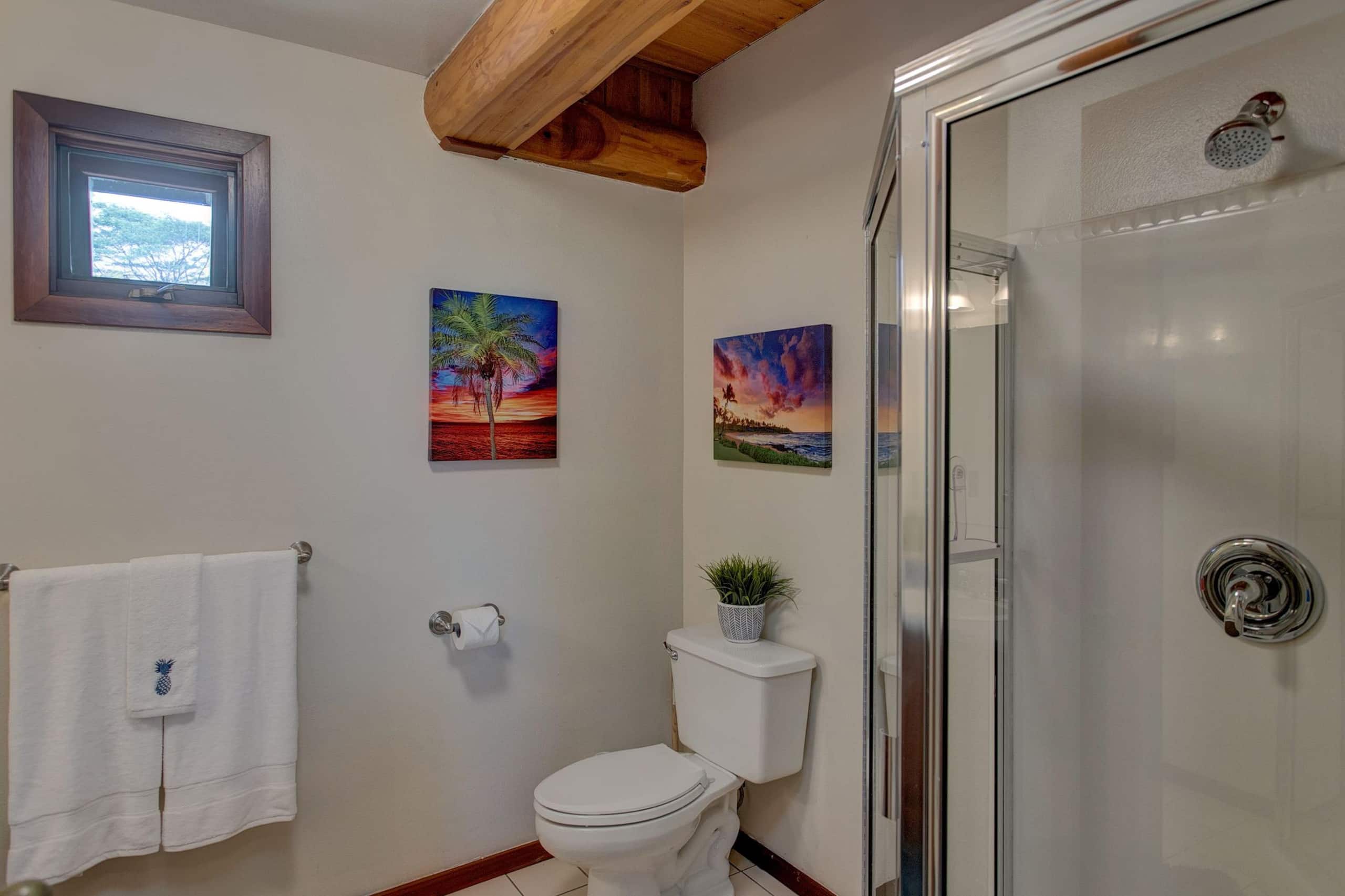 Home in Keaau · ★4.59 · 2 bedrooms · 4 beds · 2 shared baths - Image 18