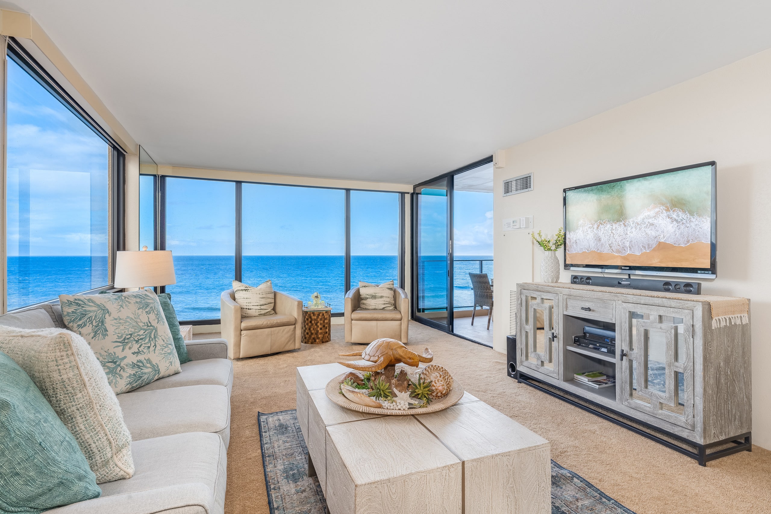 Condo in Lahaina · ★4.96 · 2 bedrooms · 4 beds · 2 baths - Image 5