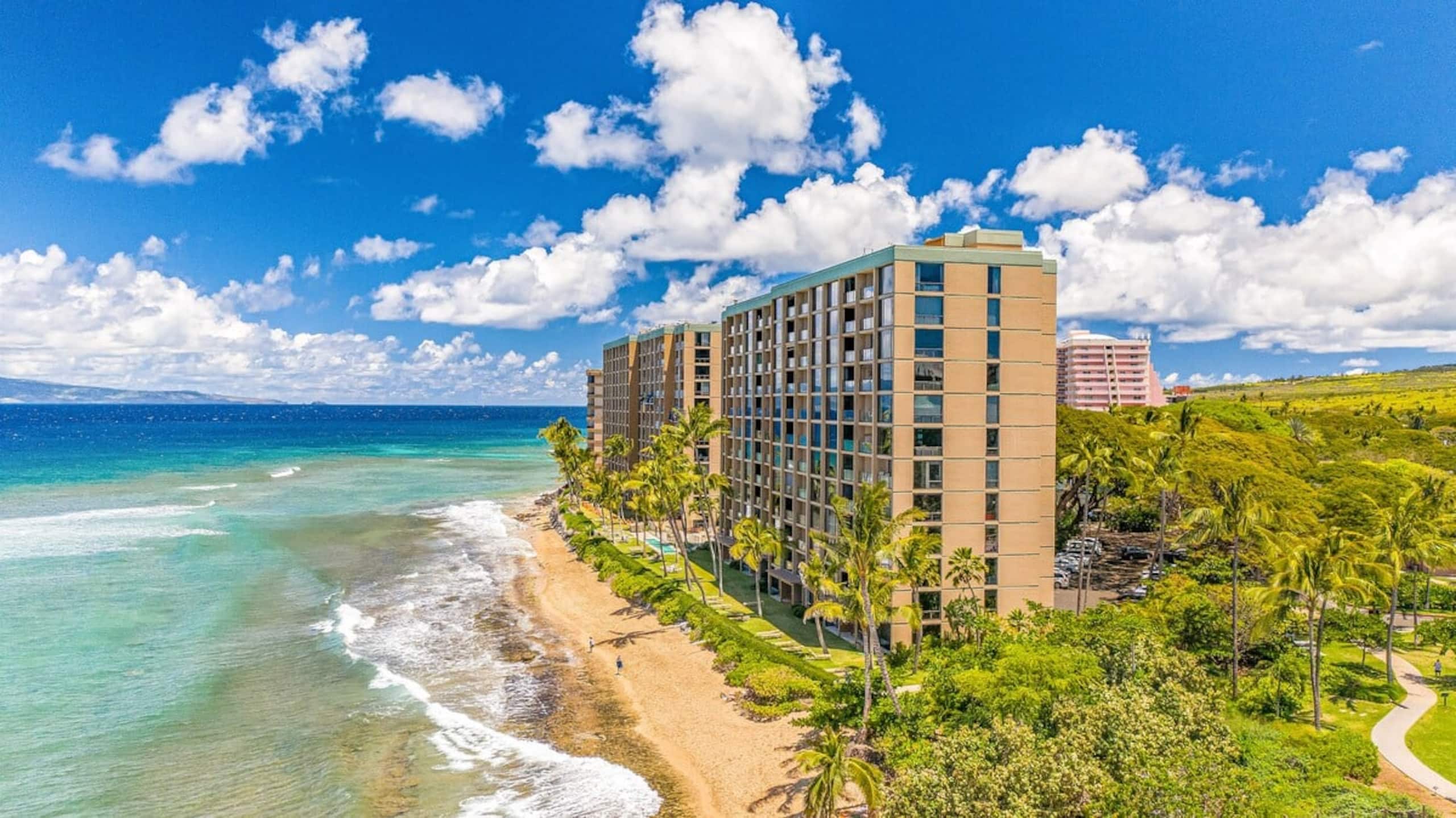 Condo in Lahaina · ★4.96 · 2 bedrooms · 4 beds · 2 baths - Image 36