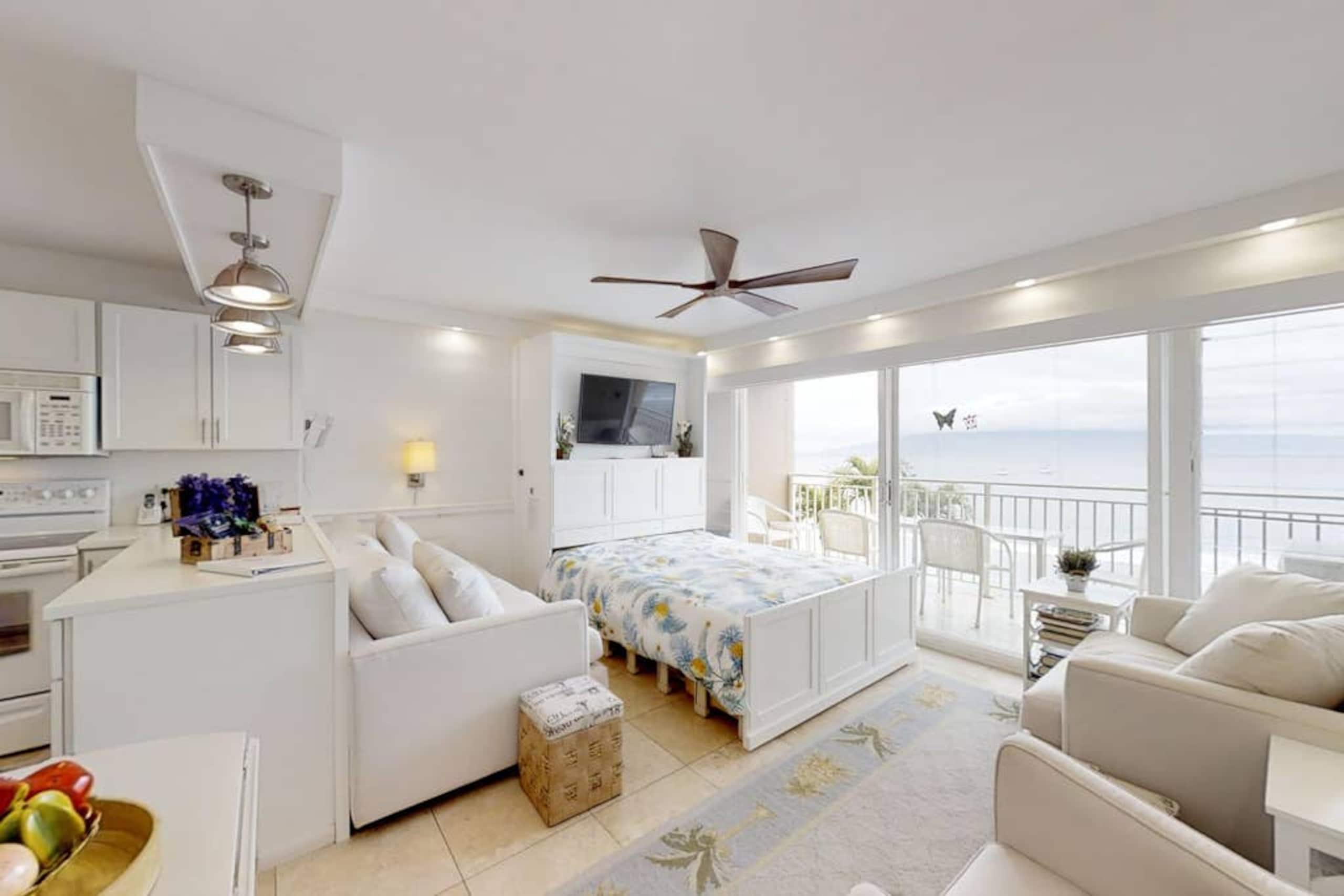 Hotel in Lahaina · ★4.89 · 1 bedroom · 2 beds · 1 private bath - Image 16