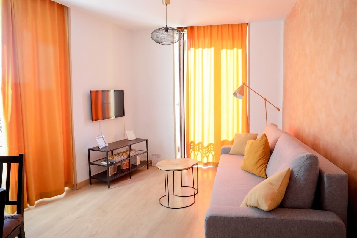 Propiedad de Airbnb exitosa: Renovated and sophisticated in downtown Valencia en La Saïdia