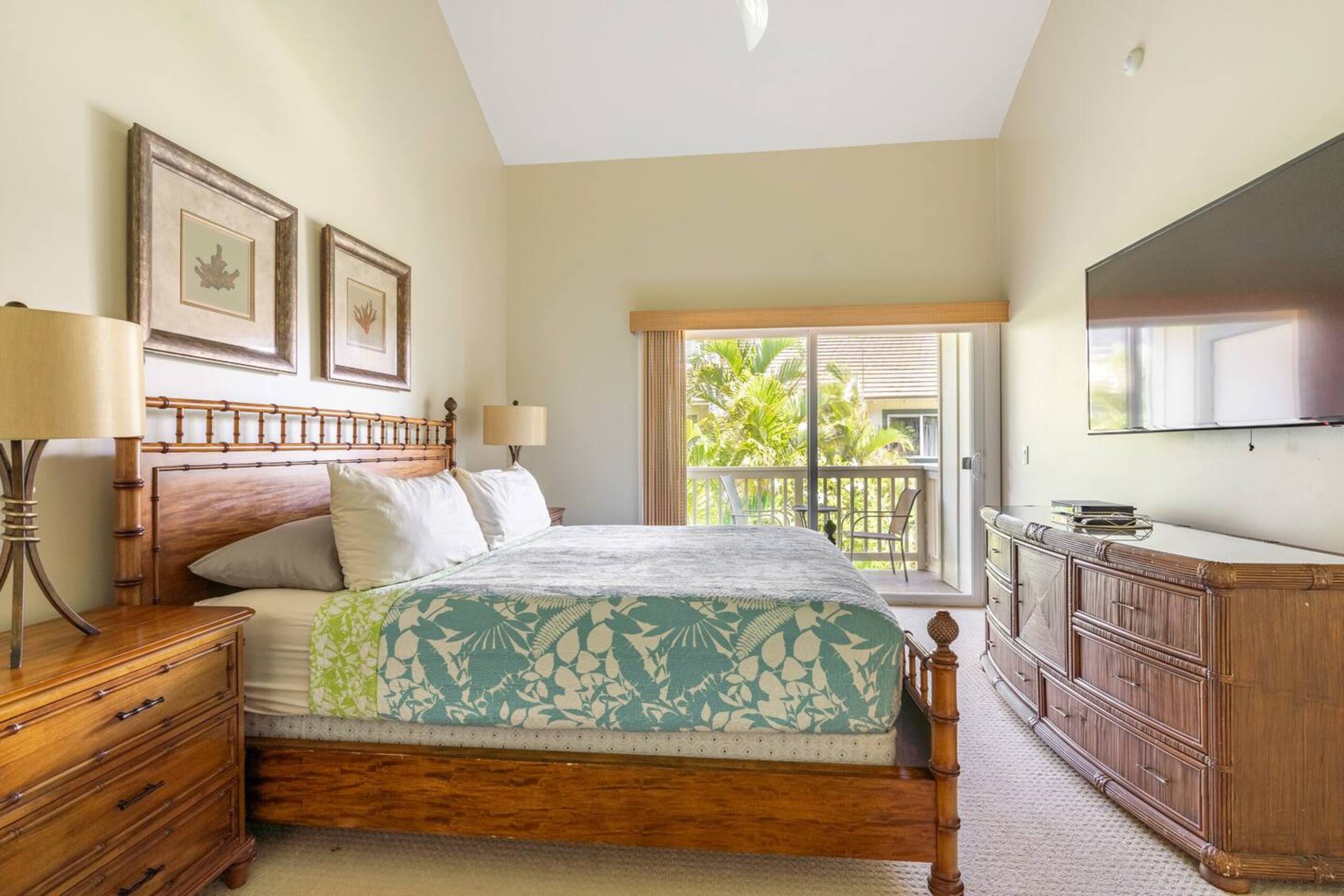 Condo in Koloa · ★4.88 · 4 bedrooms · 6 beds · 3 private baths - Image 10