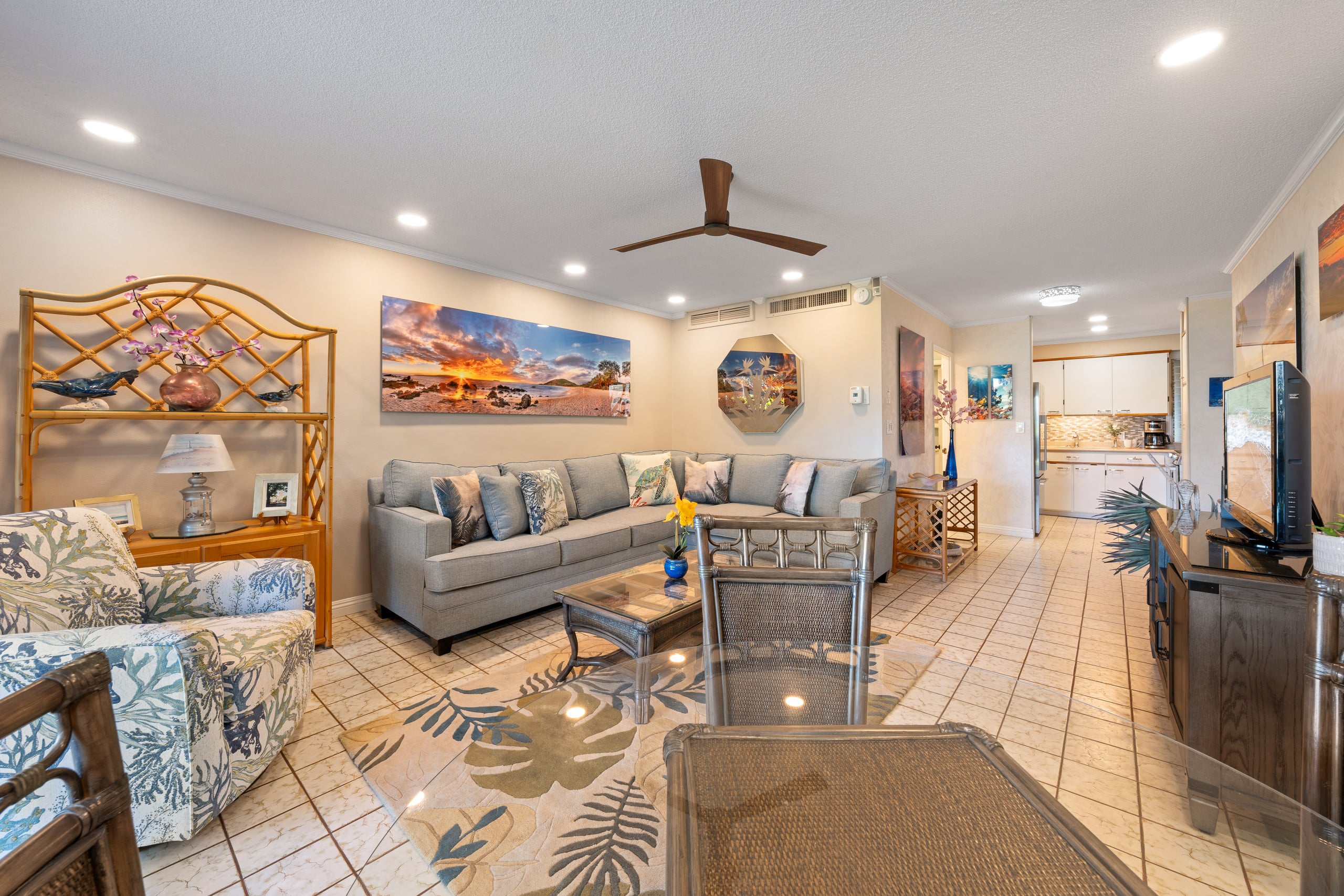 Condo in Lahaina · ★4.54 · 1 bedroom · 3 beds · 2 baths - Image 5