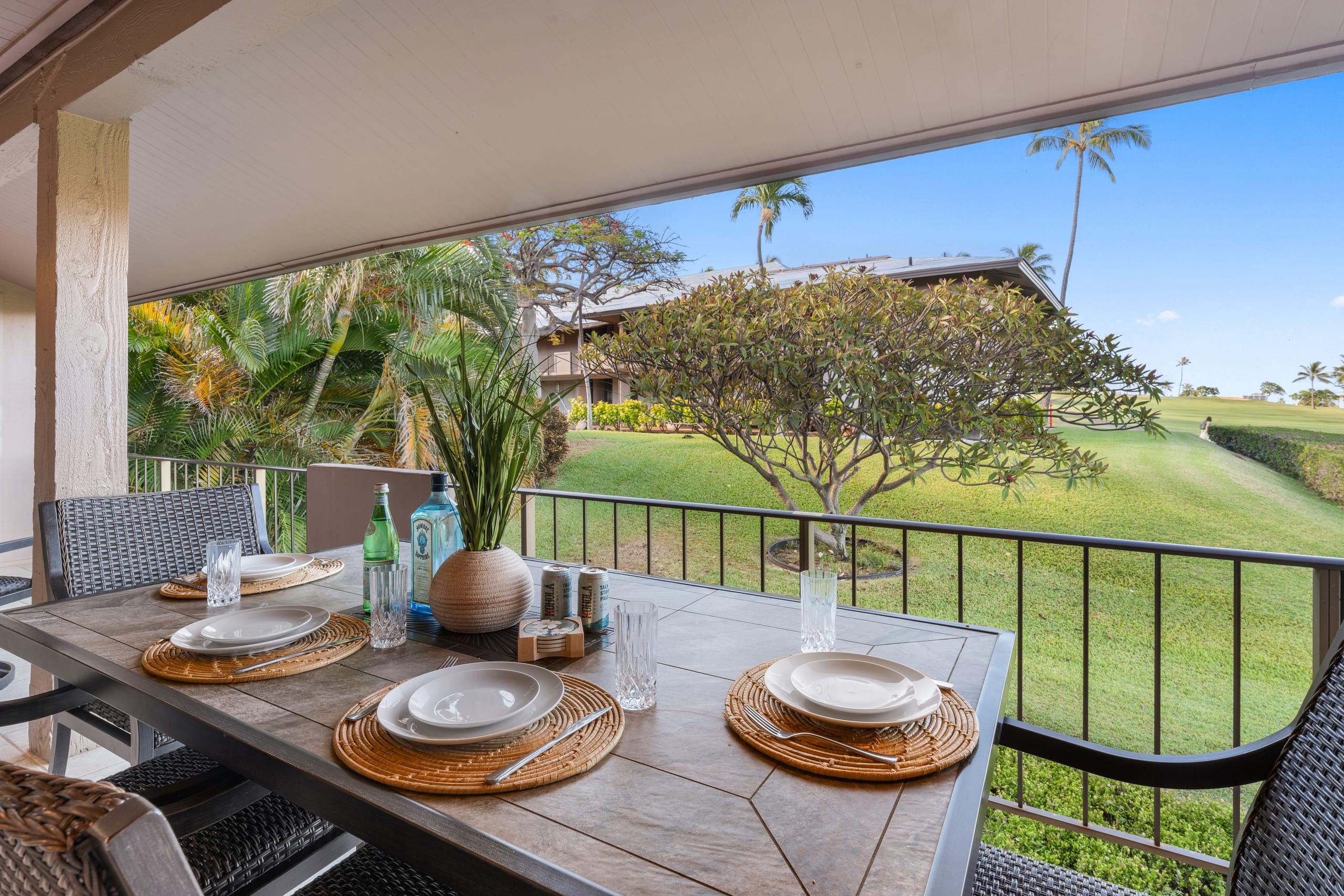 Condo in Lahaina · ★4.54 · 1 bedroom · 3 beds · 2 baths - Image 1