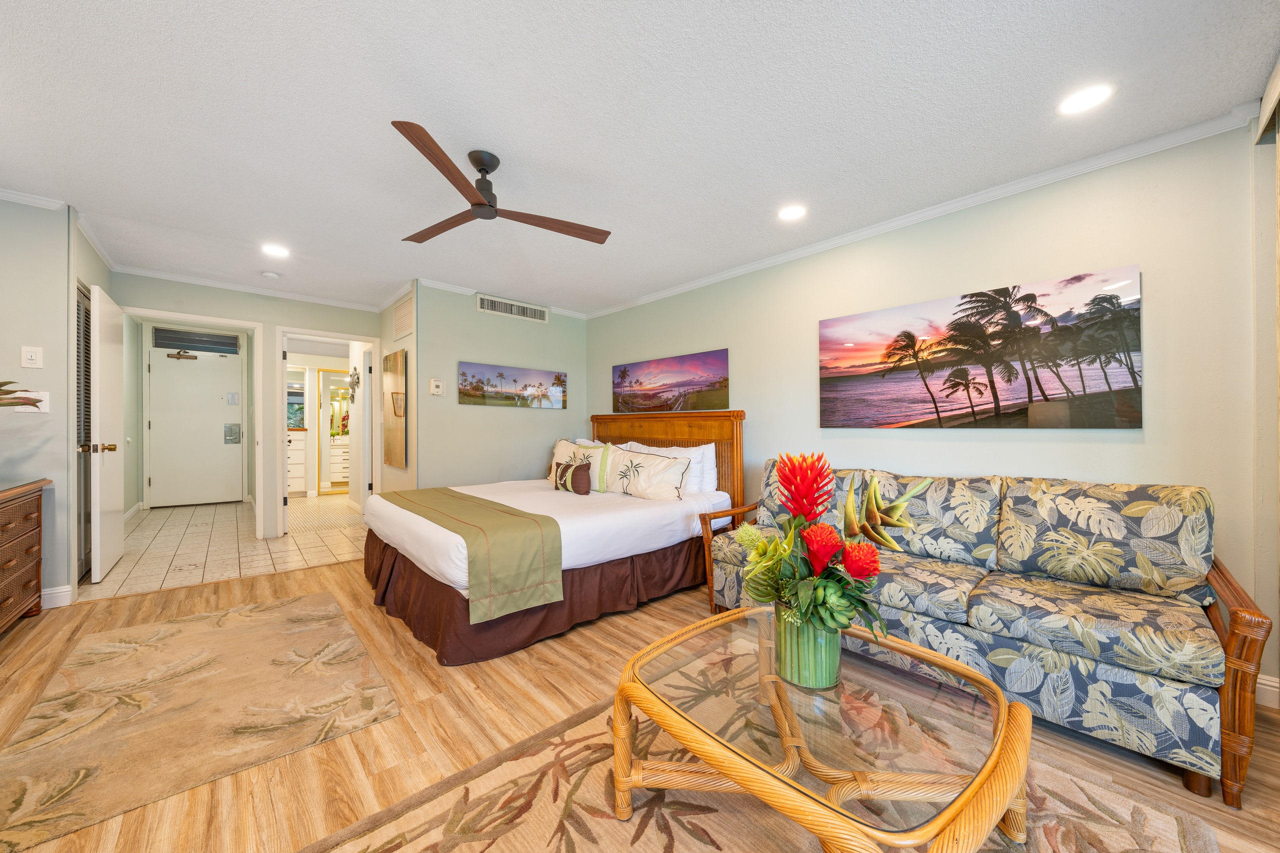 Condo in Lahaina · ★4.54 · 1 bedroom · 3 beds · 2 baths - Image 11
