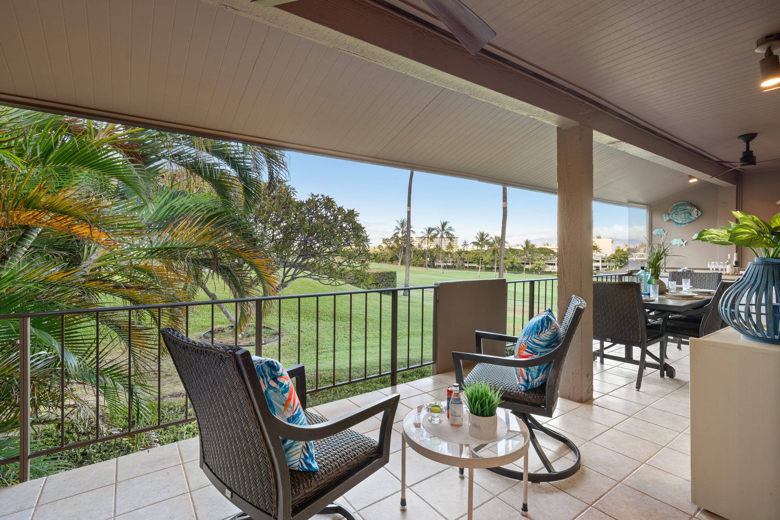 Condo in Lahaina · ★4.54 · 1 bedroom · 3 beds · 2 baths - Image 31