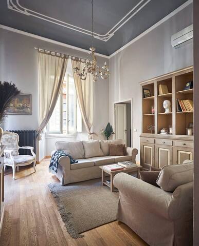 Duomo, Lussuoso 4 camere, con patio, AC