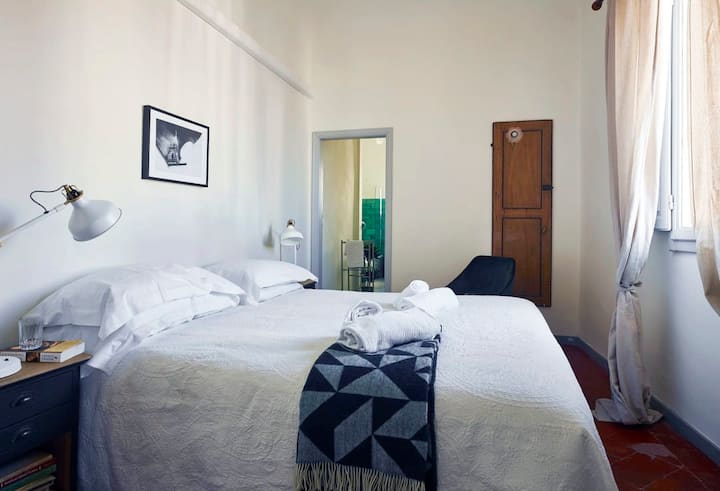 საძინებელი 3