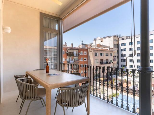 Superior 3 bedroom apartment with terrace gallery image 5