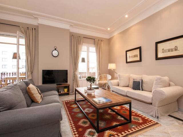 Superior 3 bedroom apartment with terrace