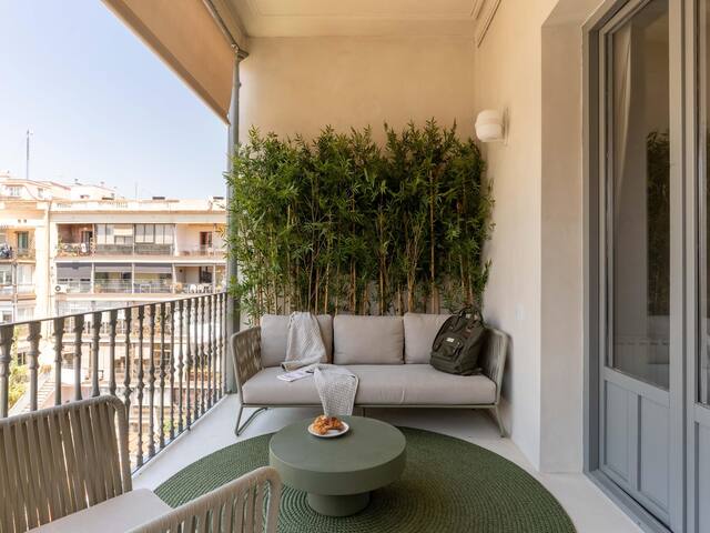 Superior 3 bedroom apartment with terrace gallery image 3