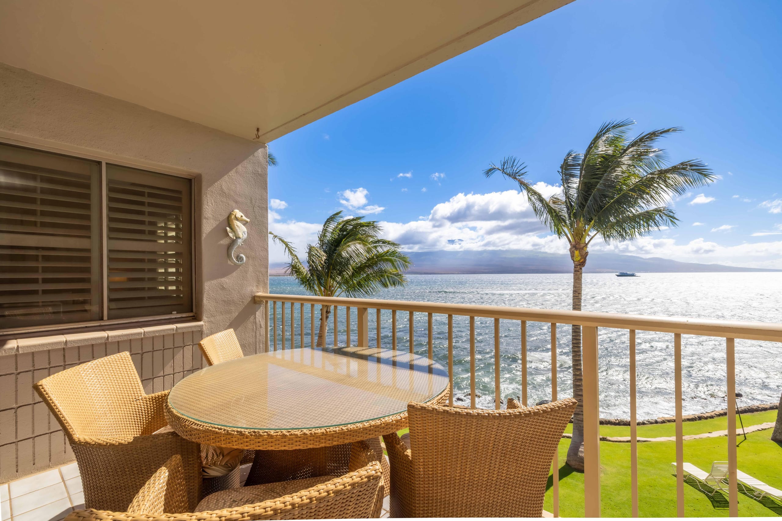 Oceanfront Ma'alaea Kai 317 Tranquil & Beautiful - Image 1