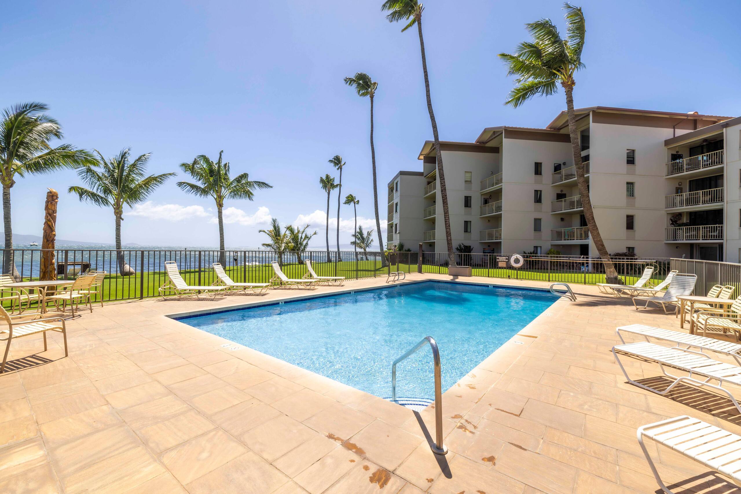 Oceanfront Ma'alaea Kai 214 -Great 2nd Floor Unit - Image 37