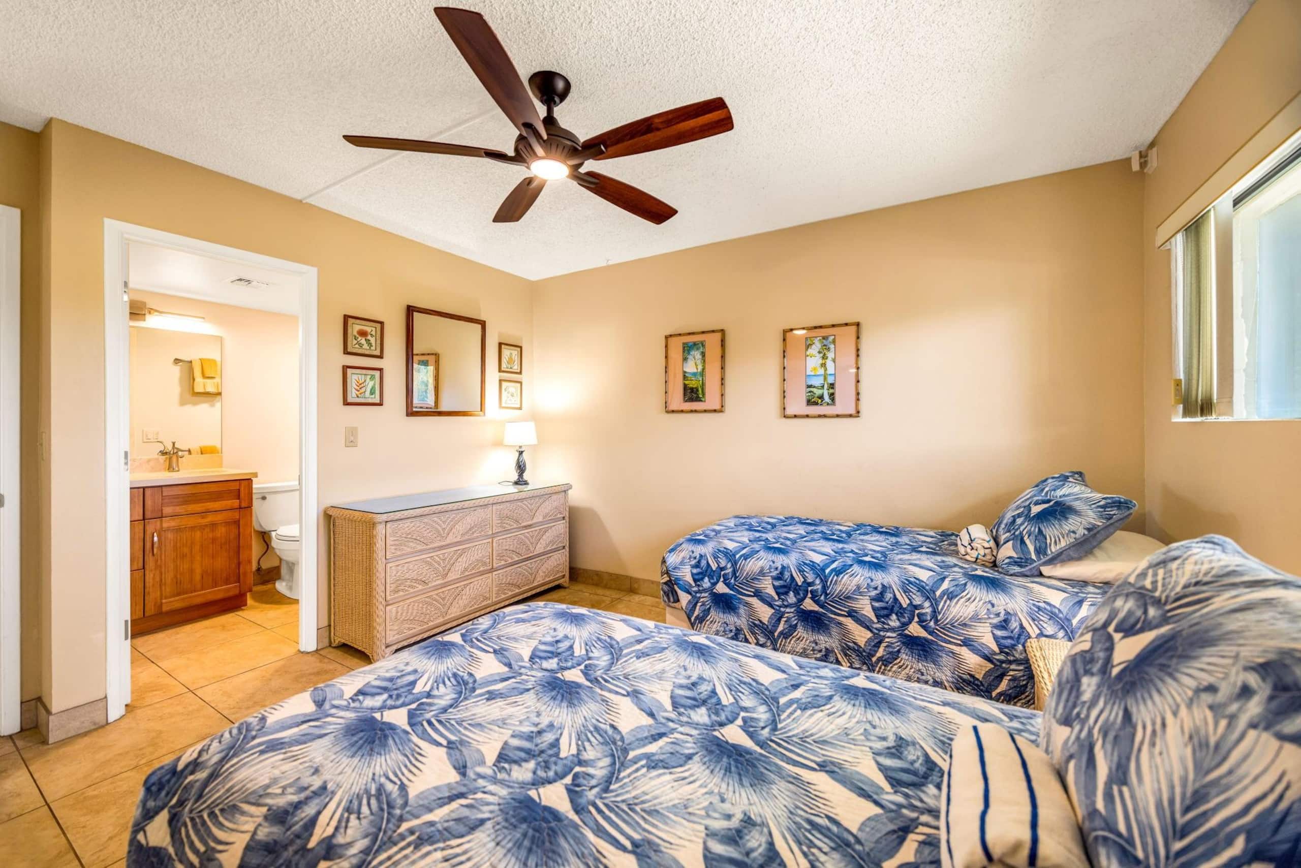 Oceanfront Kihei Beach 410-Gorgeous View - Image 9