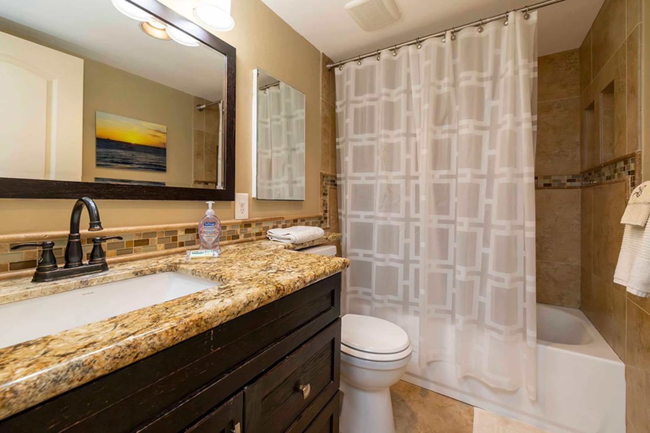 Oceanfront Kihei Beach 201 - 2-Bdrm Charming Condo - Image 32