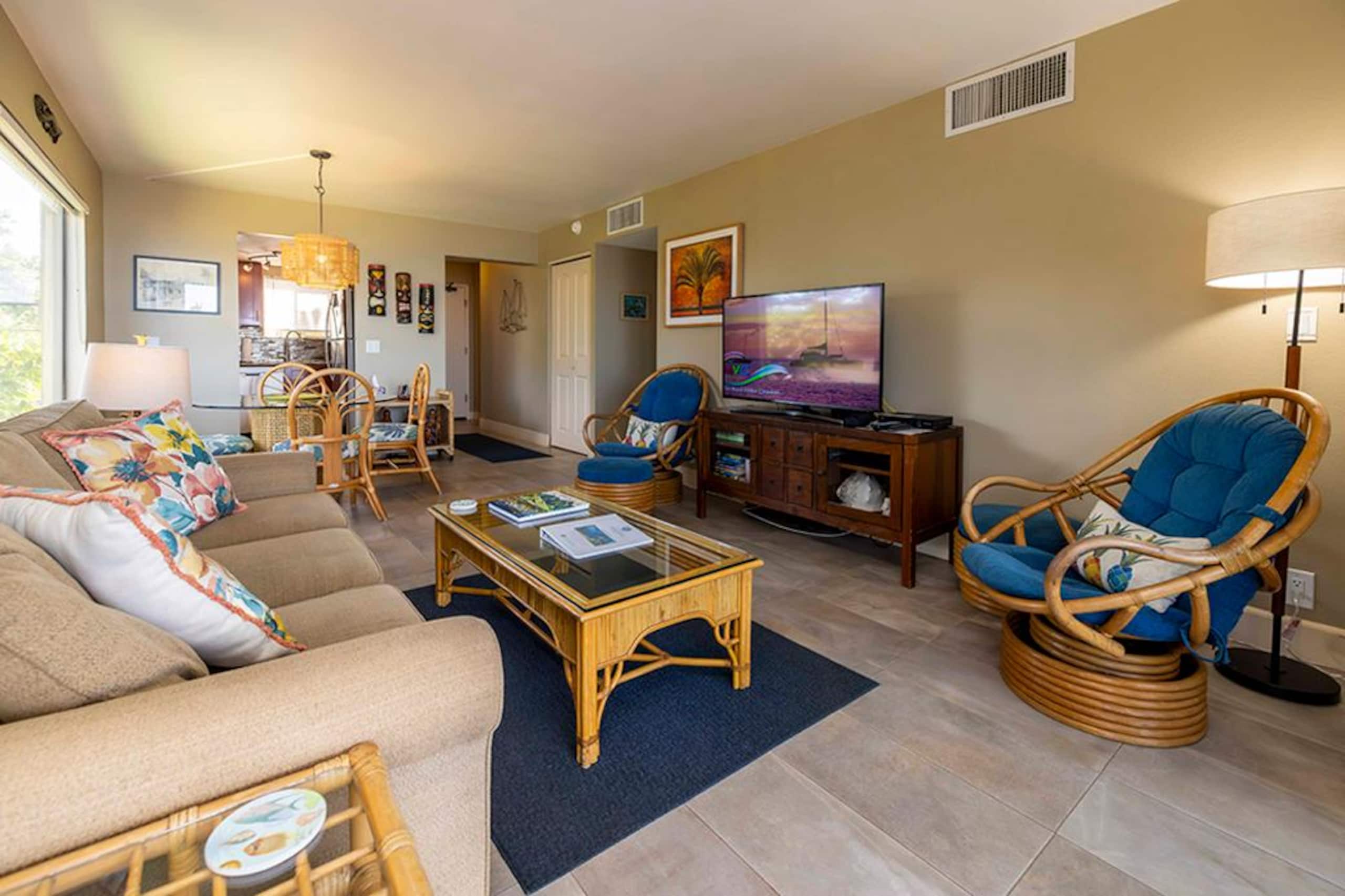 Oceanfront Kihei Beach 201 - 2-Bdrm Charming Condo - Image 17