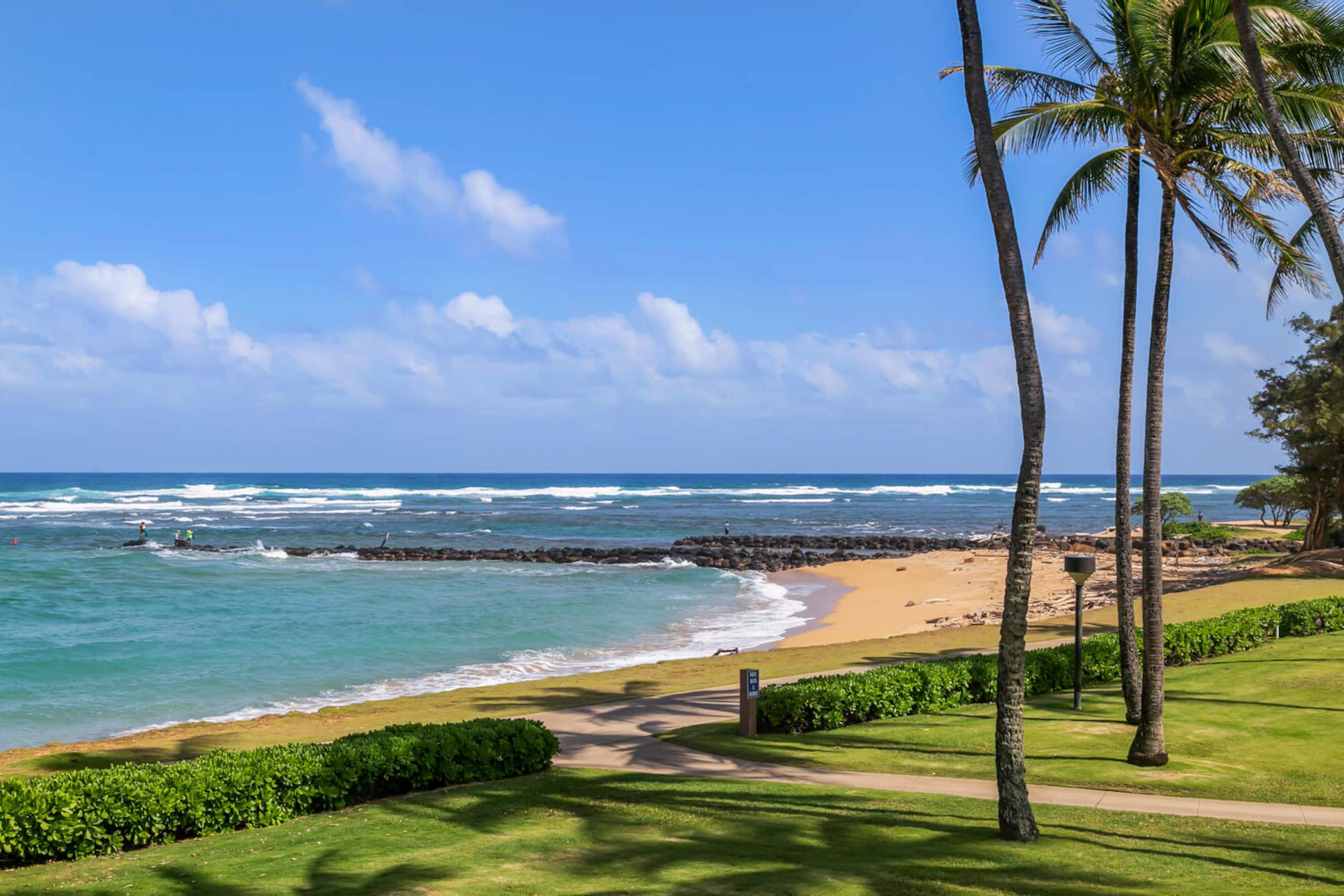 Condo in Kapaa · ★4.84 · 2 bedrooms · 4 beds · 2 private baths - Image 4