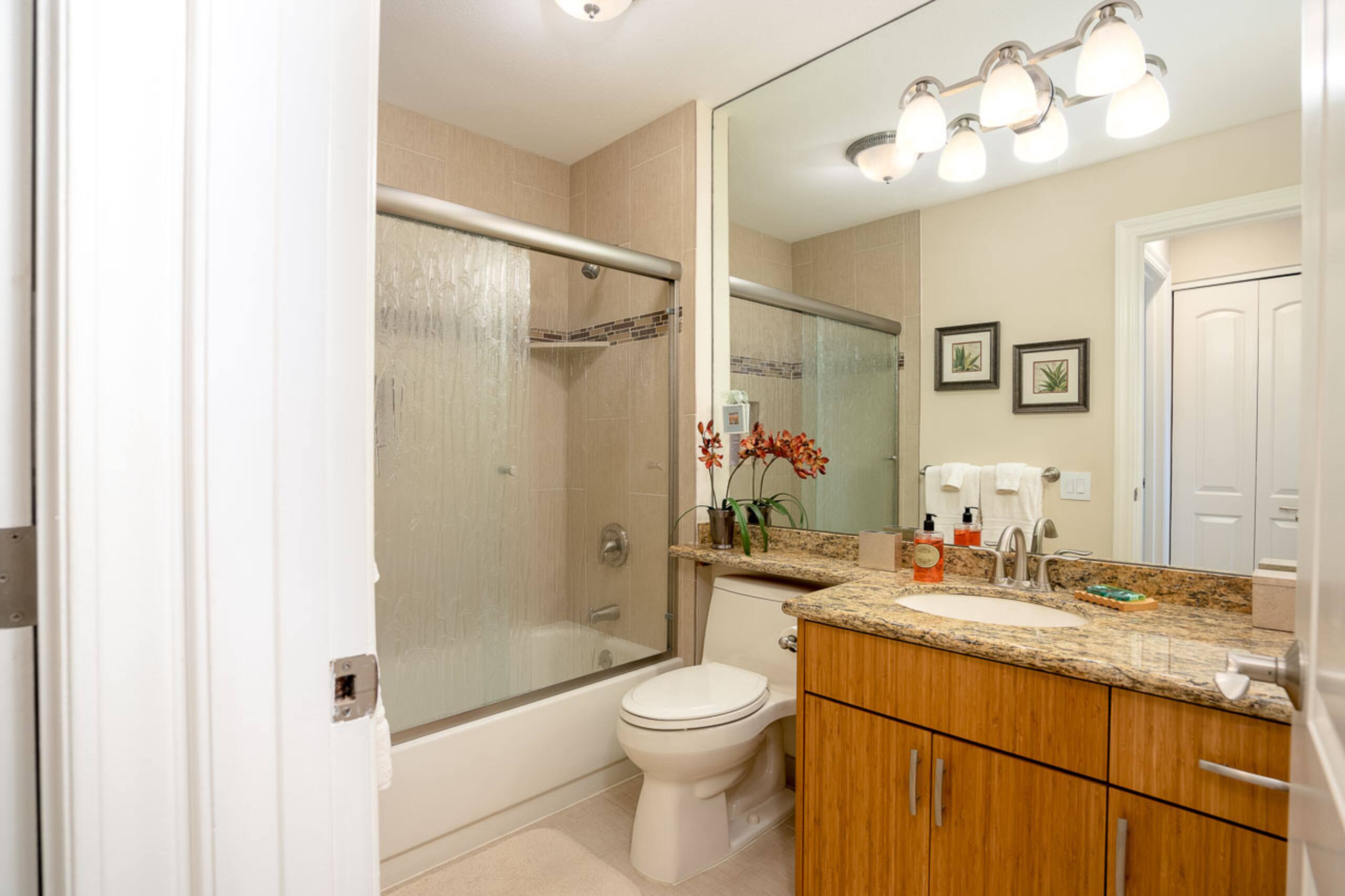 Condo in Kihei · ★4.85 · 2 bedrooms · 3 beds · 2 private baths - Image 14
