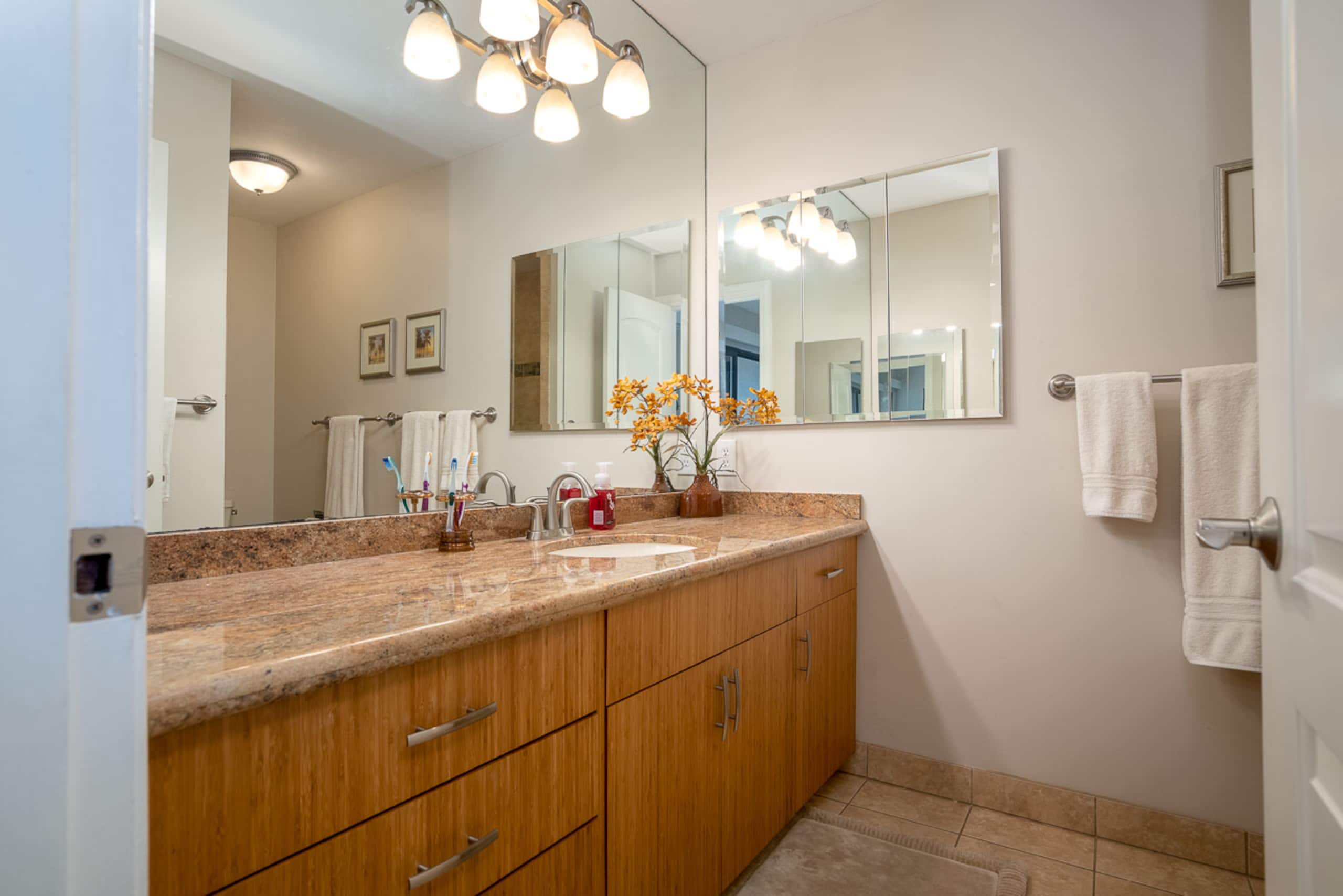 Condo in Kihei · ★4.85 · 2 bedrooms · 3 beds · 2 private baths - Image 19