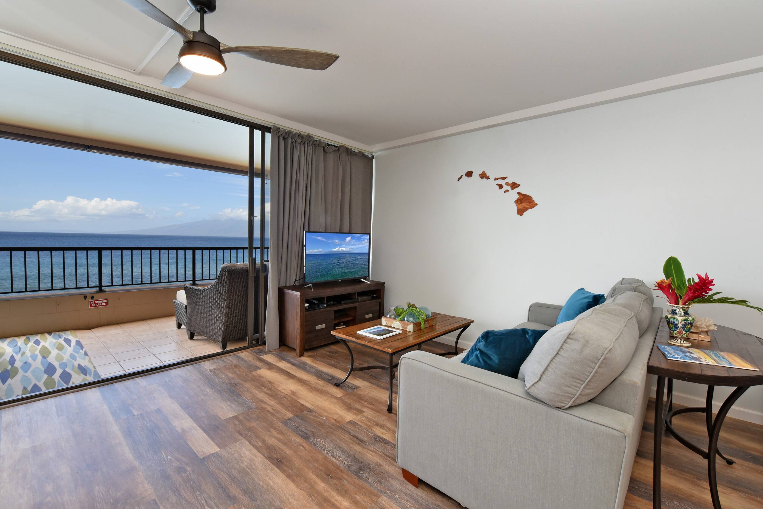 Condo in Lahaina · ★4.66 · 1 bedroom · 2 beds · 1 bath - Image 3