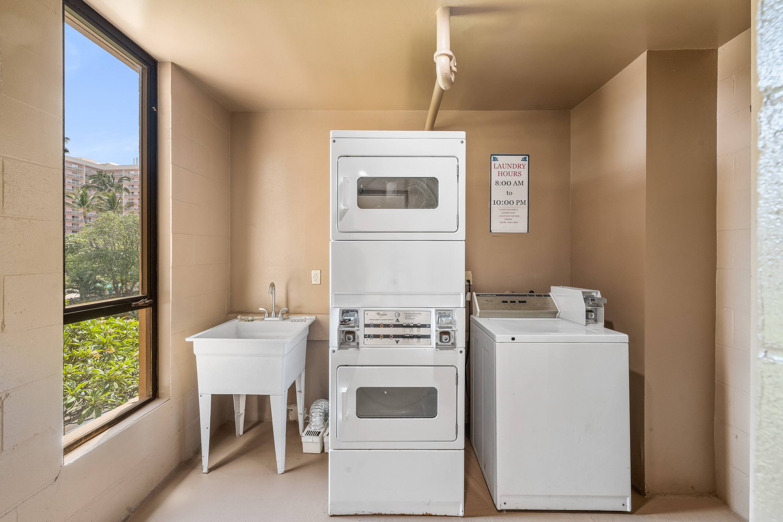 Condo in Lahaina · ★4.66 · 1 bedroom · 2 beds · 1 bath - Image 21
