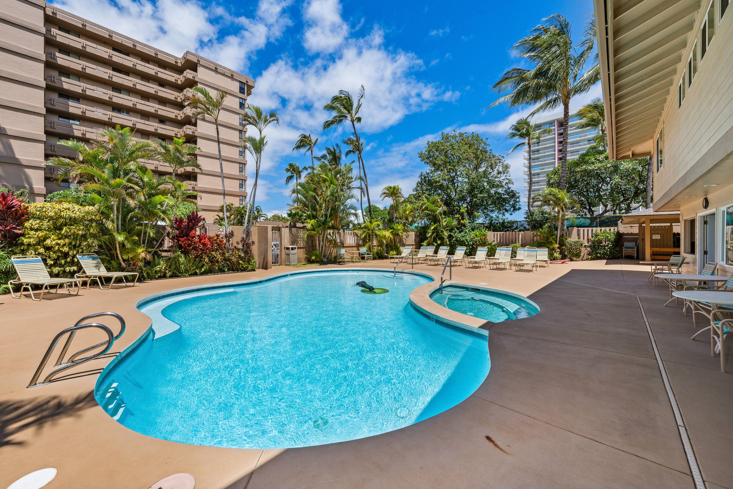 Condo in Lahaina · ★4.66 · 1 bedroom · 2 beds · 1 bath - Image 41