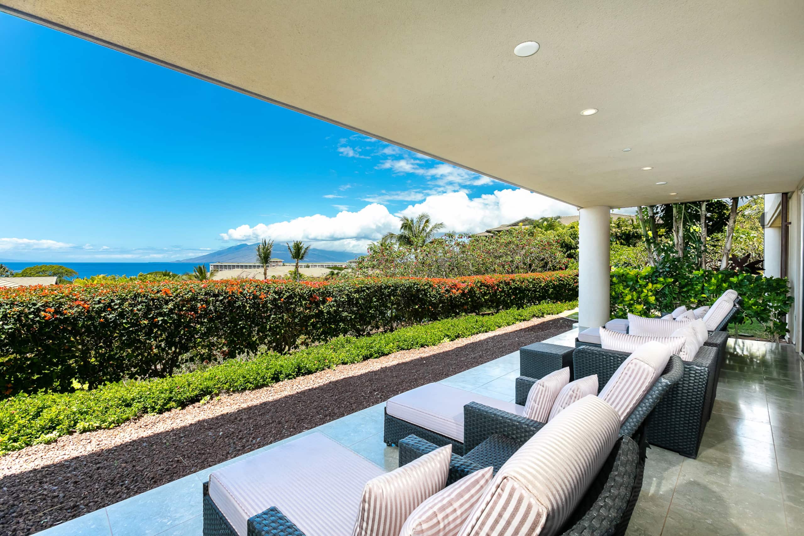 Villa in Kihei · ★4.93 · 3 bedrooms · 4 beds · 3.5 baths - Image 38