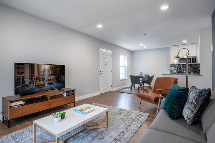 Blueground | Downtown Mountain View, pool, gym gallery image 3