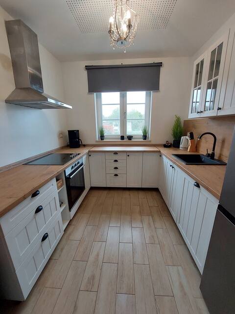 Spacious  holiday house - pool / jacuzzi / sauna /