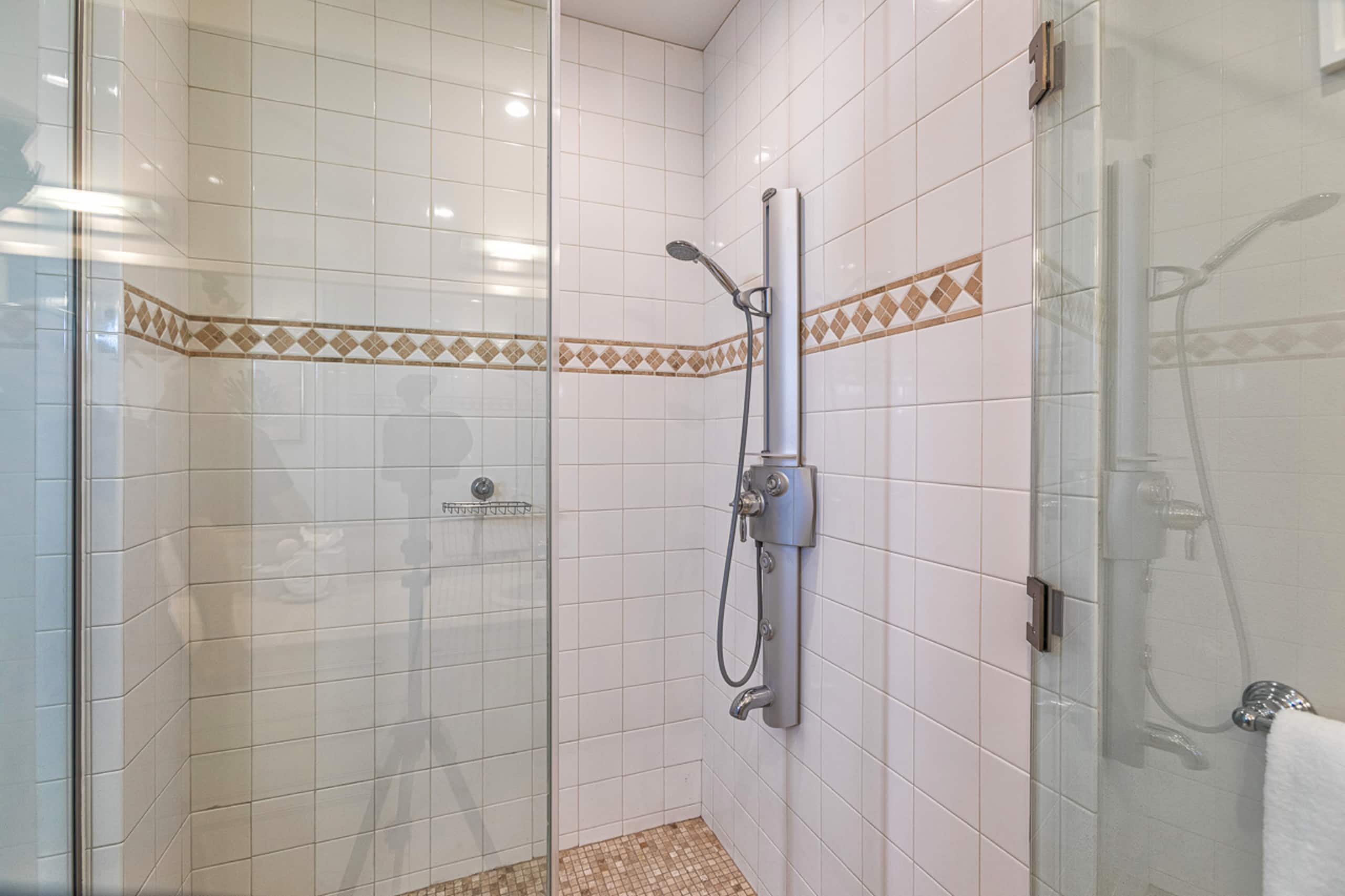 Townhouse in Kihei · ★4.91 · 3 bedrooms · 4 beds · 3.5 baths - Image 26