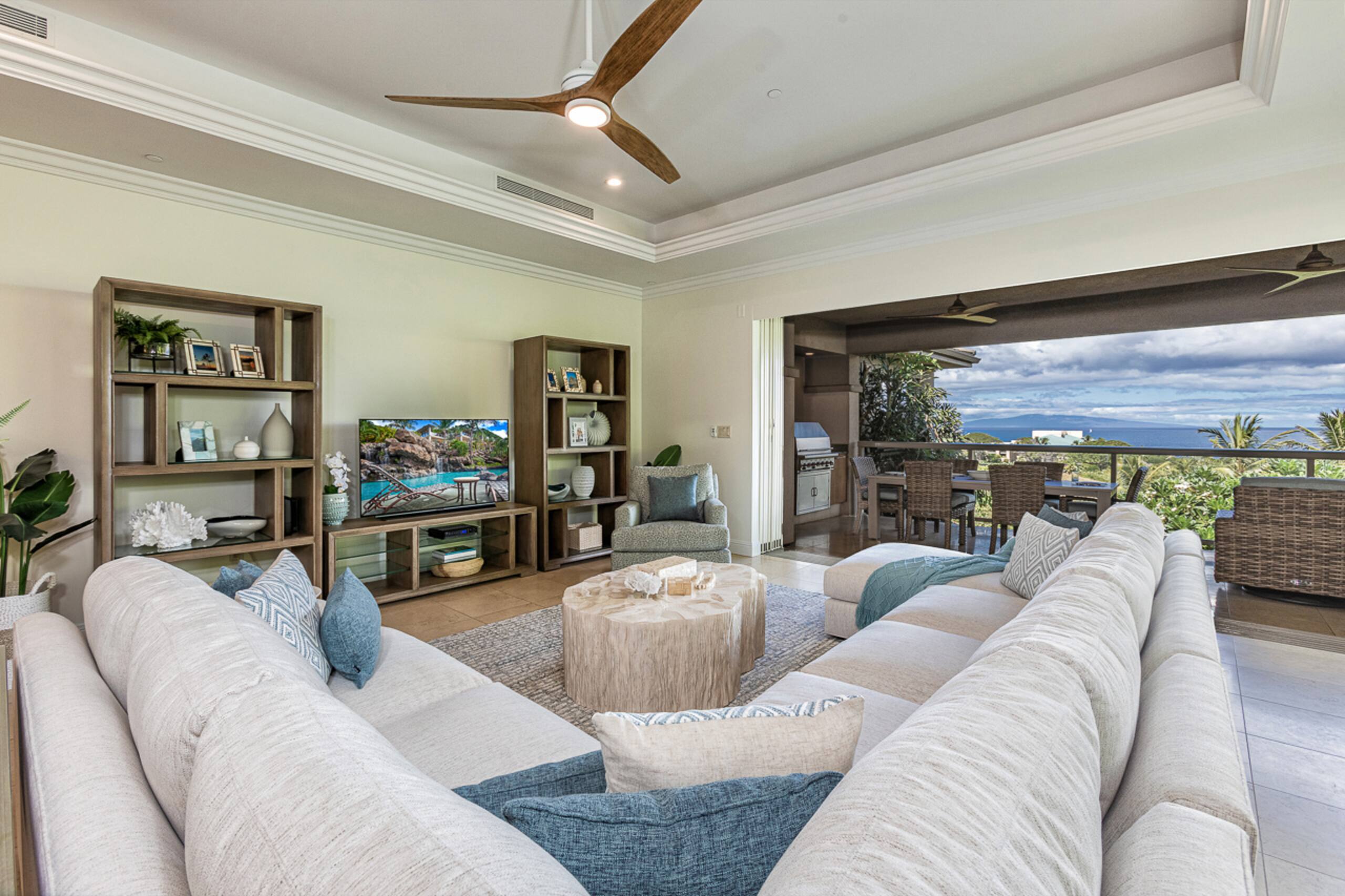 Townhouse in Kihei · ★4.91 · 3 bedrooms · 4 beds · 3.5 baths - Image 12