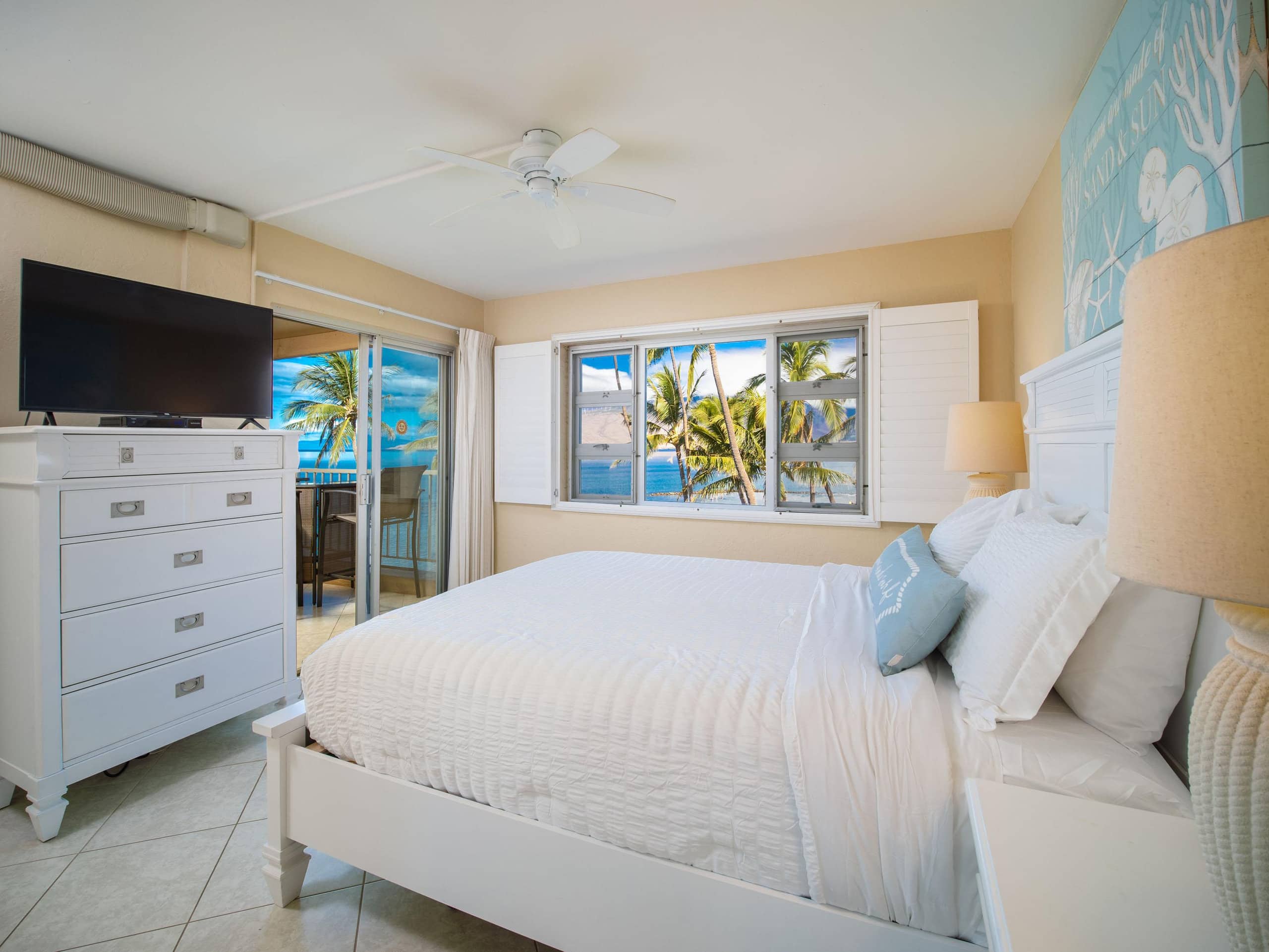 Condo in Kihei · ★4.93 · 2 bedrooms · 3 beds · 2 private baths - Image 5