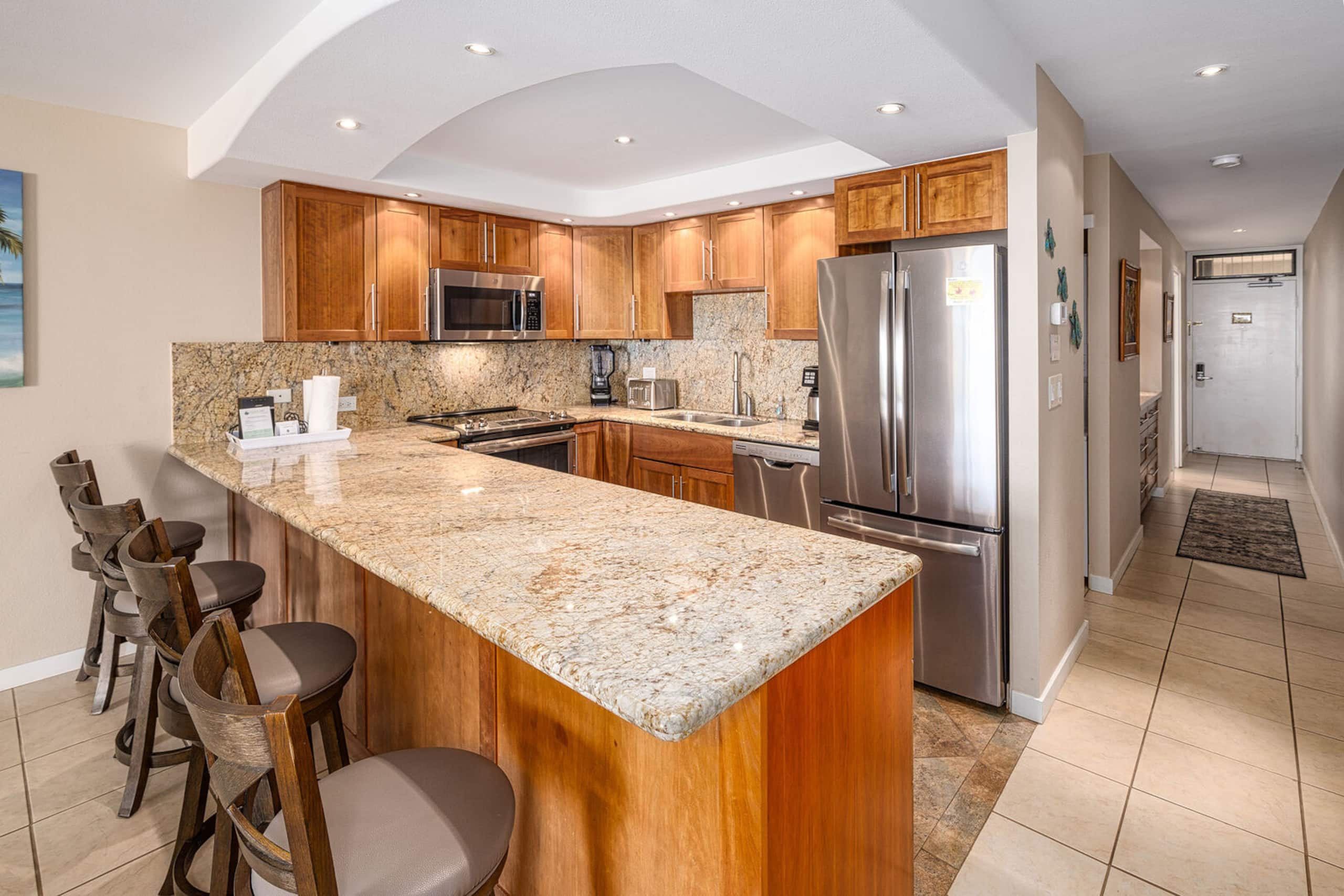 Condo in Kihei · ★5.0 · 1 bedroom · 2 beds · 2 private baths - Image 3