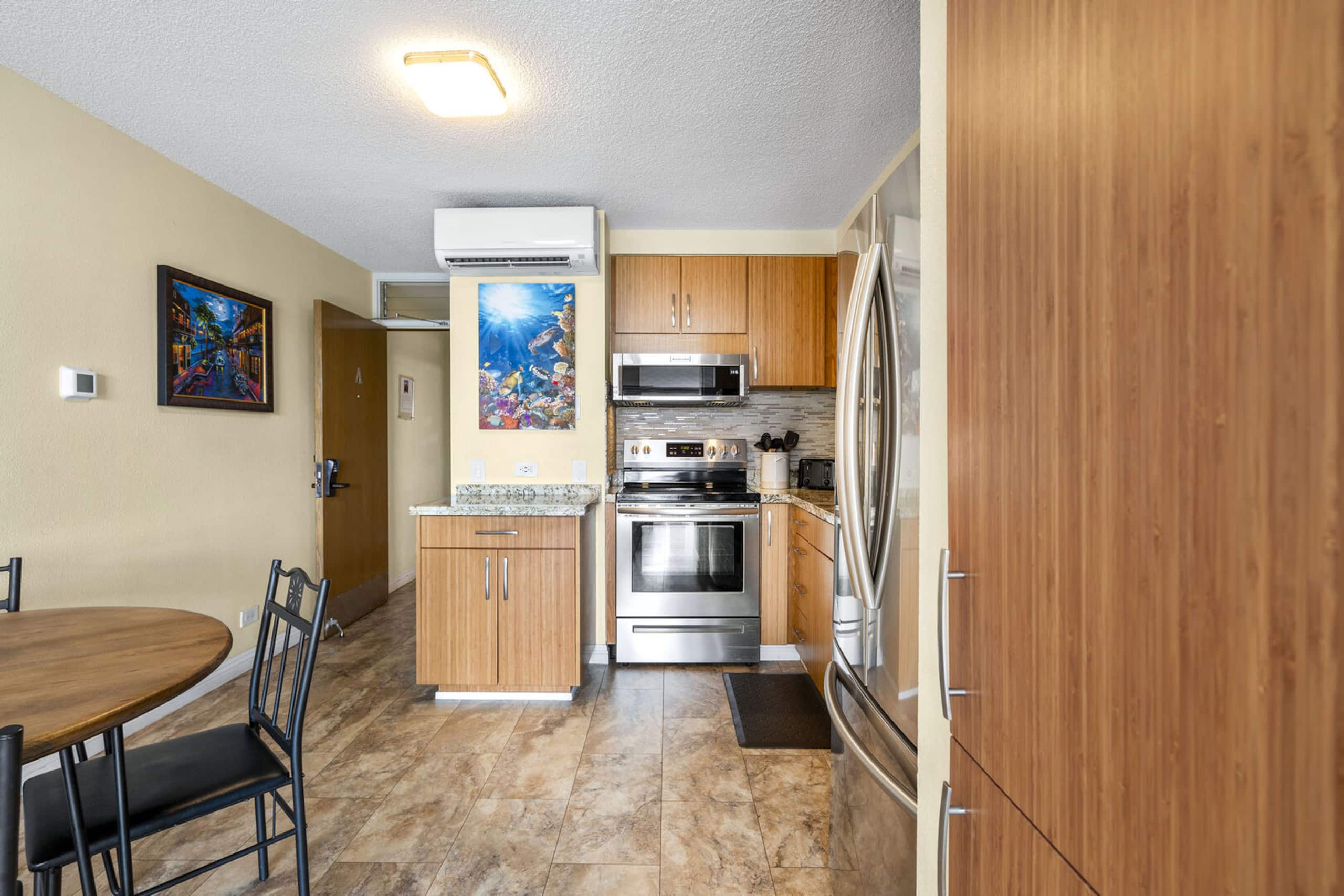 Condo in Kihei · ★4.92 · 2 bedrooms · 2 beds · 2 baths - Image 17