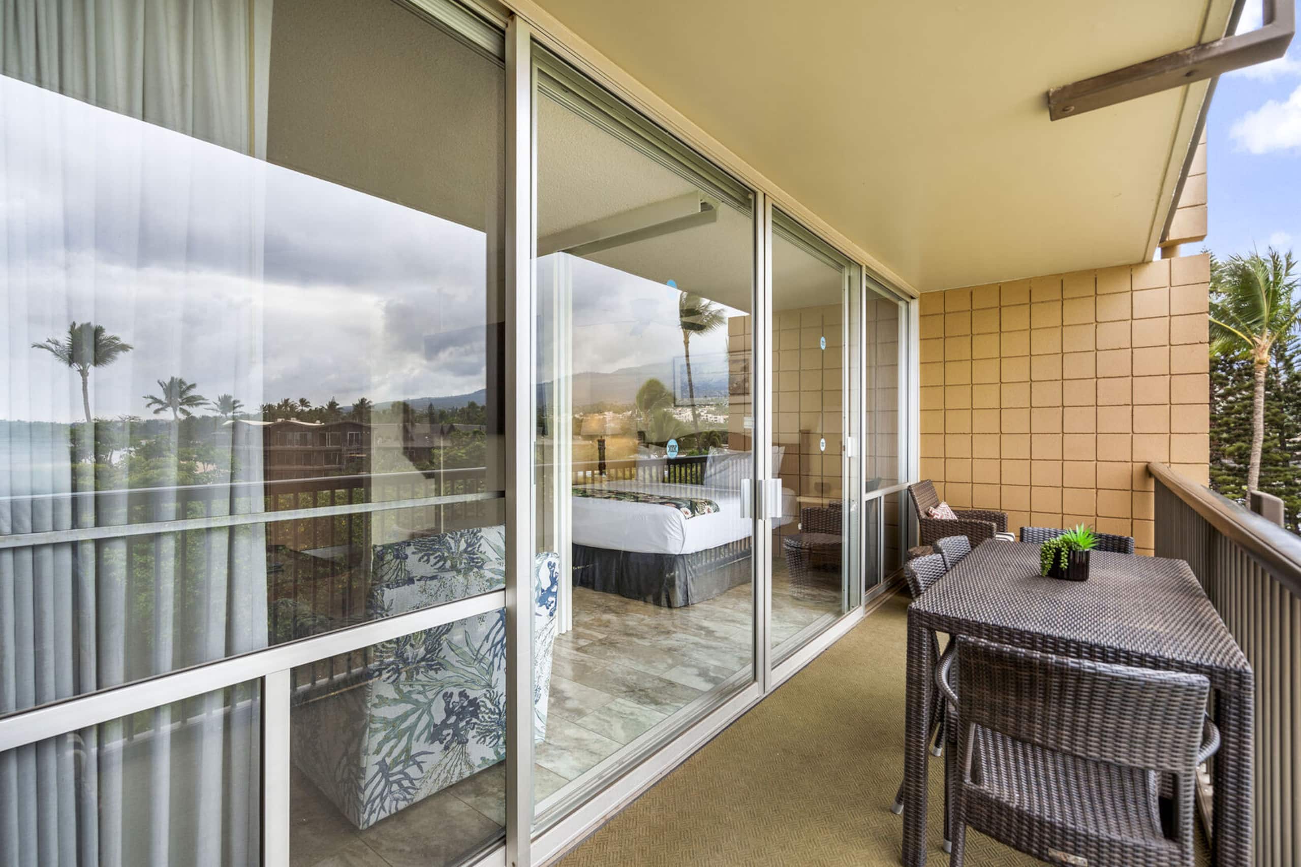 Condo in Kihei · ★4.92 · 2 bedrooms · 2 beds · 2 baths - Image 14
