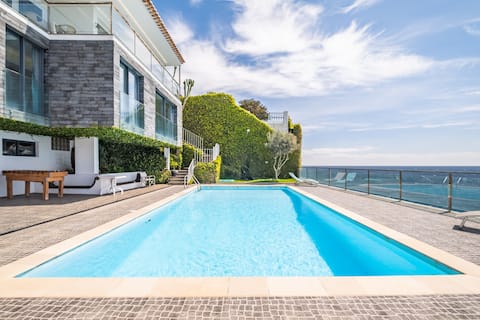 Beach House - By WeHostMadeira