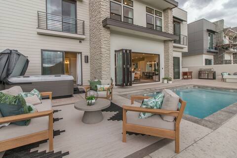 Golf Course Views, Private Pool, Hot Tub, Fire Pit