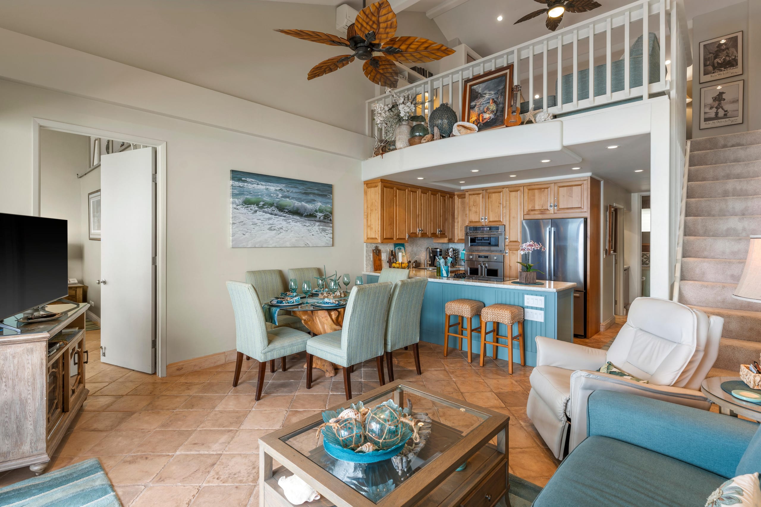 Condo in Lahaina · ★4.7 · 3 bedrooms · 4 beds · 2 baths - Image 20