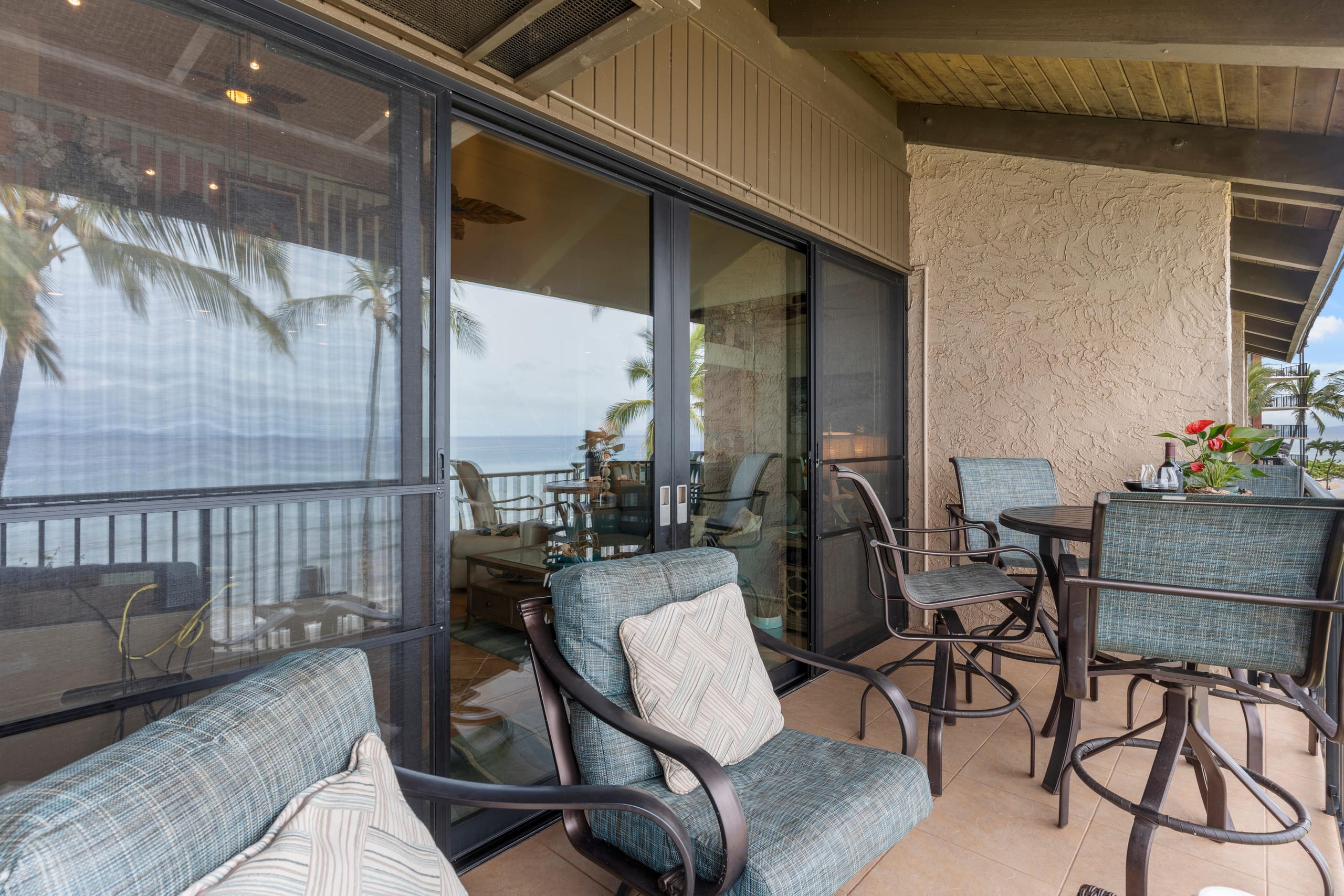 Condo in Lahaina · ★4.7 · 3 bedrooms · 4 beds · 2 baths - Image 42