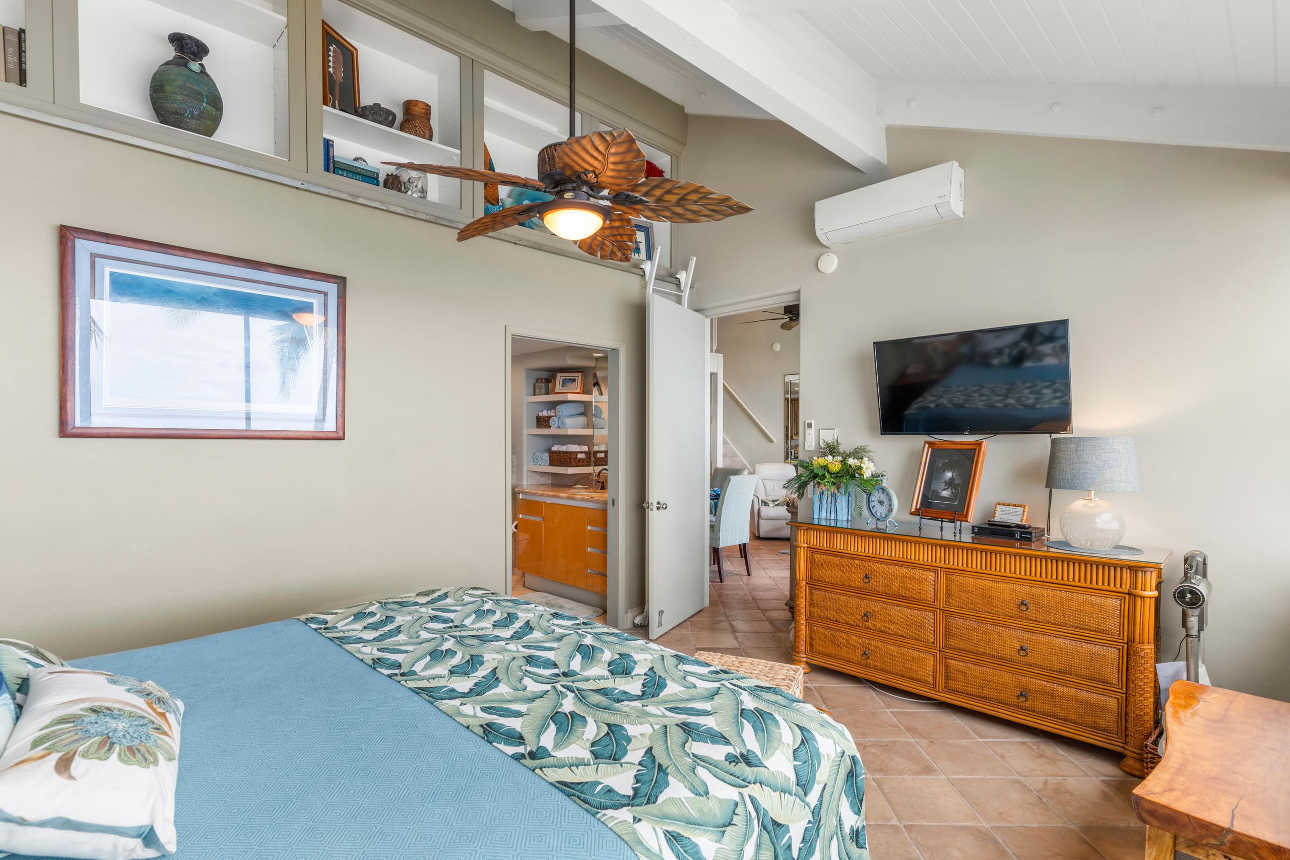 Condo in Lahaina · ★4.7 · 3 bedrooms · 4 beds · 2 baths - Image 24