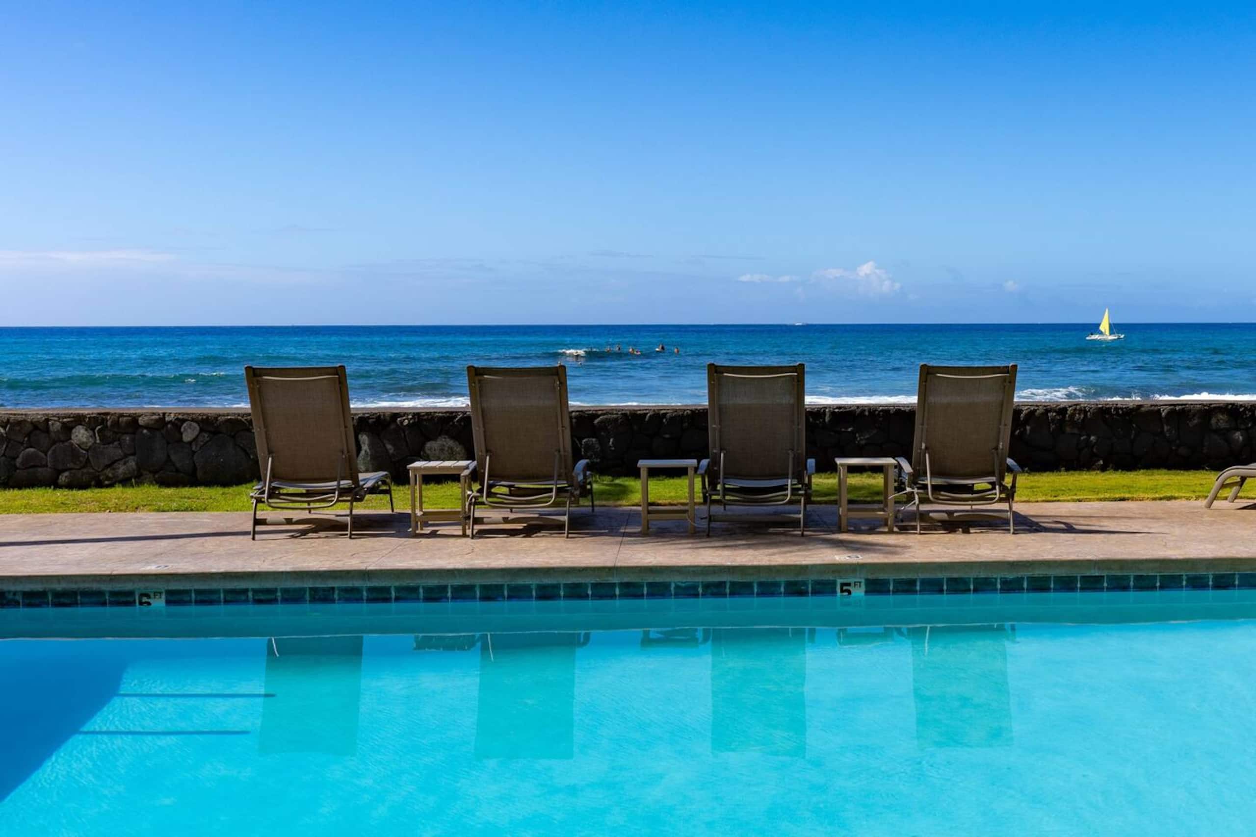 Condo in Kailua-Kona · ★4.89 · 2 bedrooms · 4 beds · 2 baths - Image 8