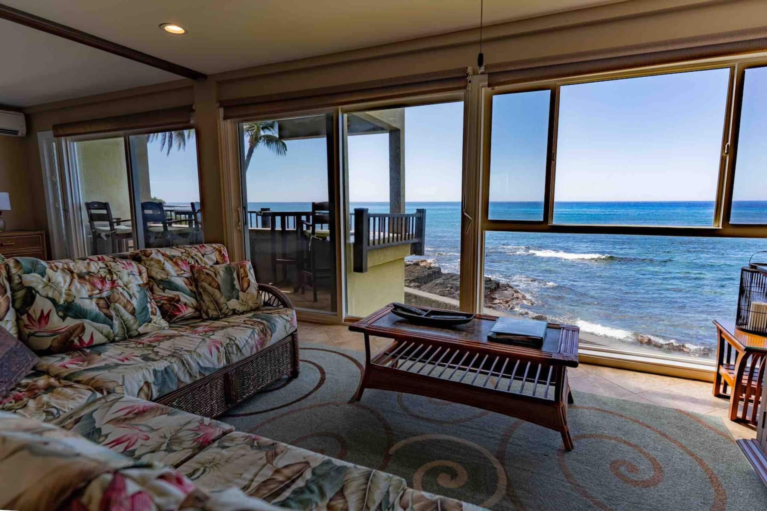 Condo in Kailua-Kona · ★4.89 · 2 bedrooms · 4 beds · 2 baths - Image 1