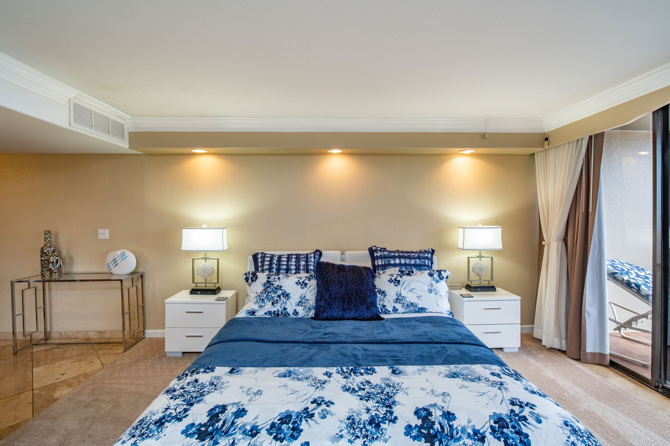Condo in Lahaina · ★4.81 · 1 bedroom · 2 beds · 1 bath - Image 8