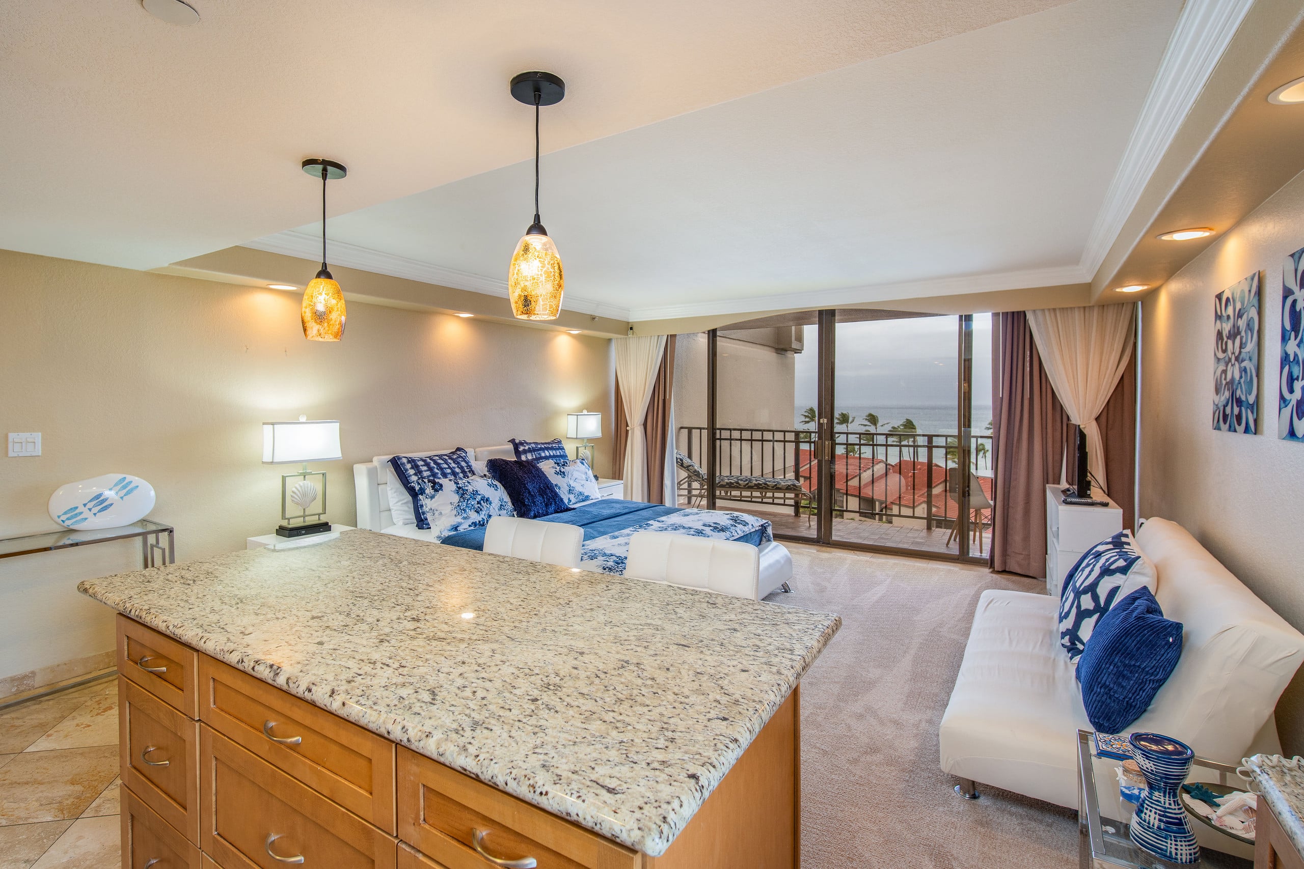 Condo in Lahaina · ★4.81 · 1 bedroom · 2 beds · 1 bath - Image 10